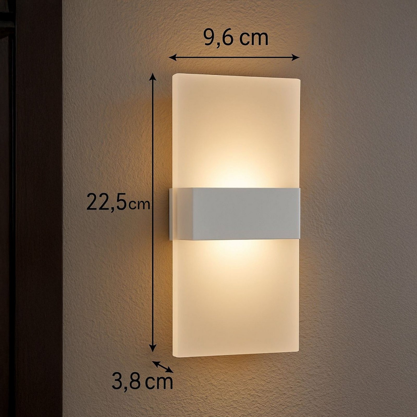 Applique a LED Magnetics, bianco, dimmerabile, altezza 22,5 cm