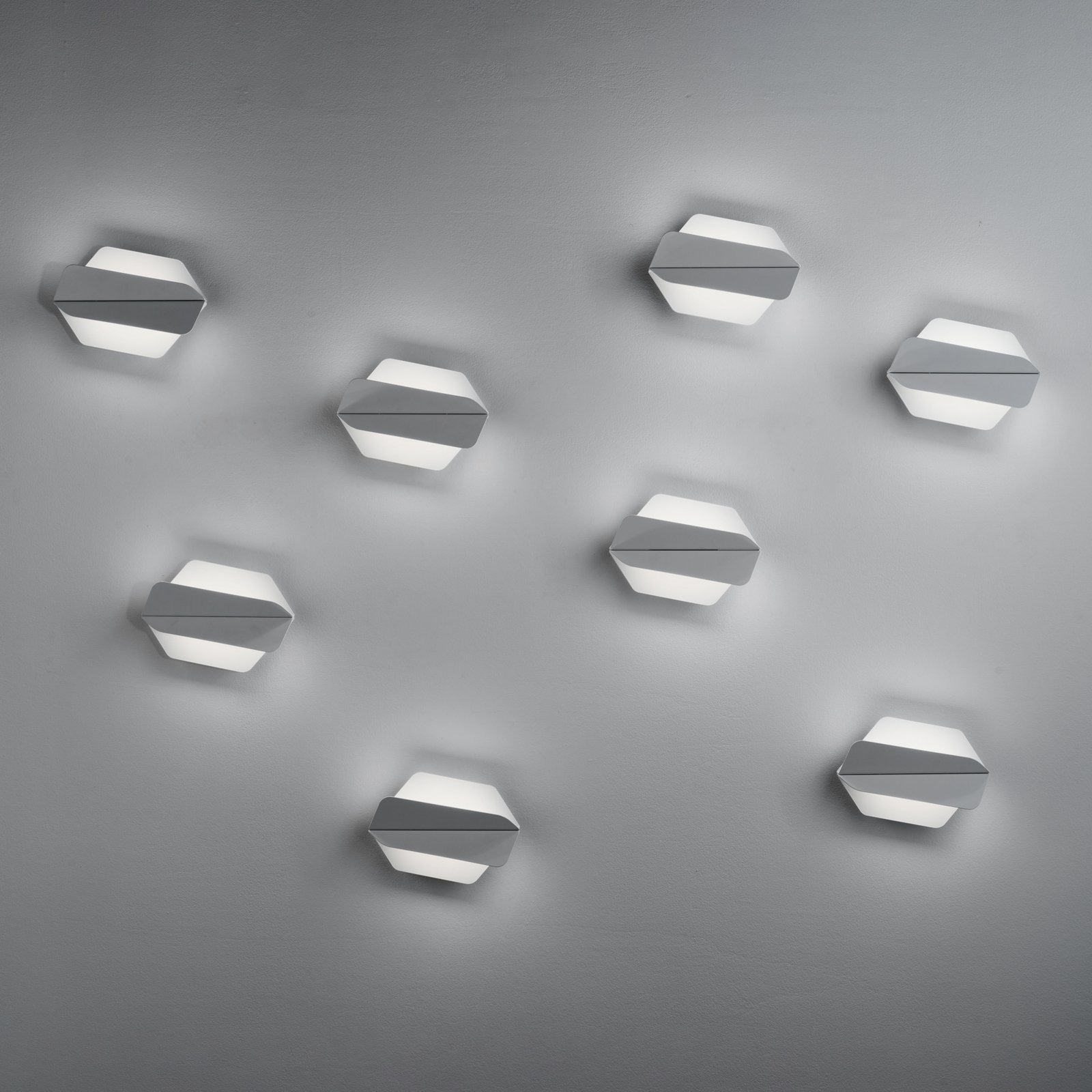 Prandina Dolomite W1-LED-seinälamppu 3x 3000K valk