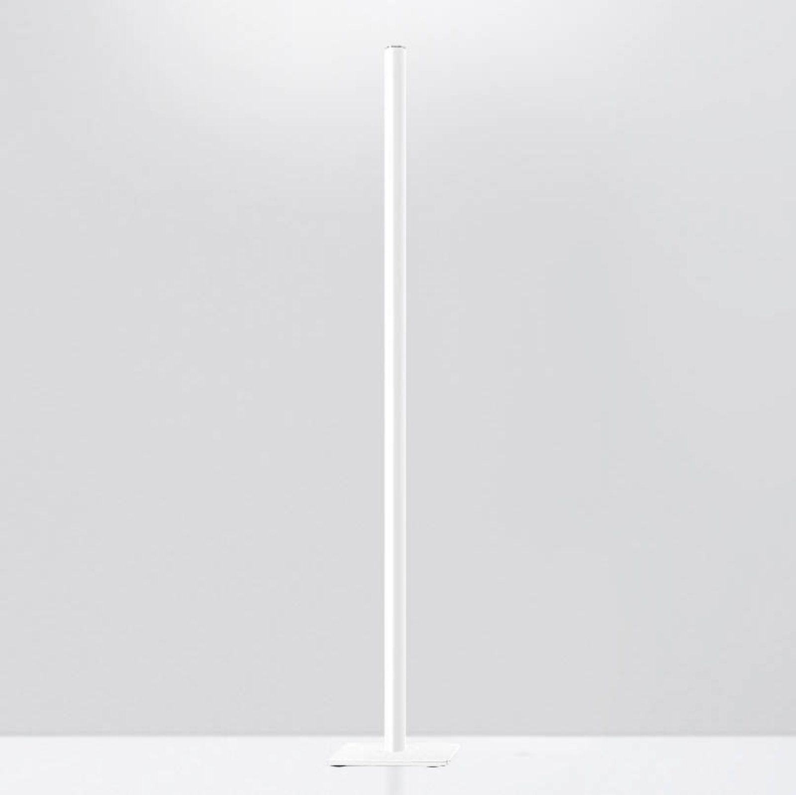 Artemide Ilio mini gulvlampe app, hvid 2.700 K