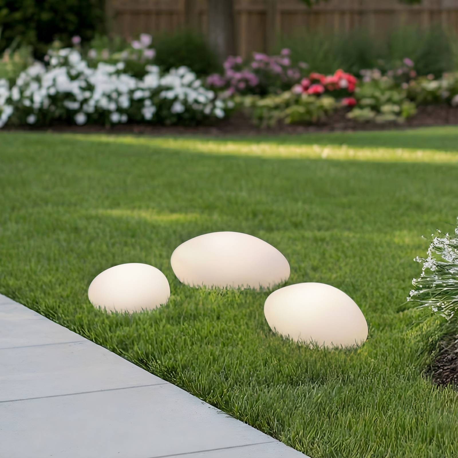 Lindby LED-Solar-Dekoleuchte Liedra, 3er Set, RGBW, dimmbar günstig online kaufen