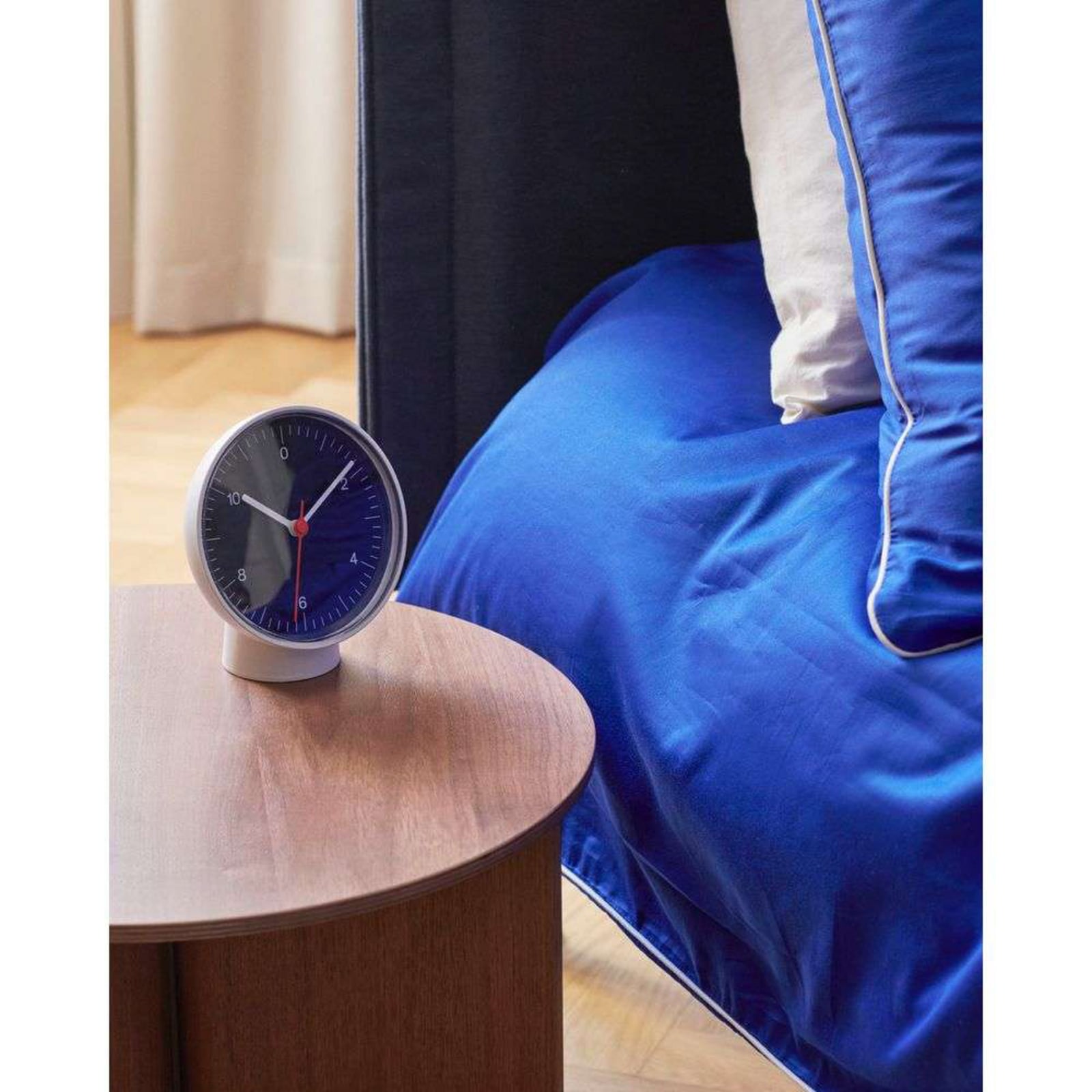 Table Clock Tischuhr schwarz/weiß Kunststoff Höhe 14cm - Hay