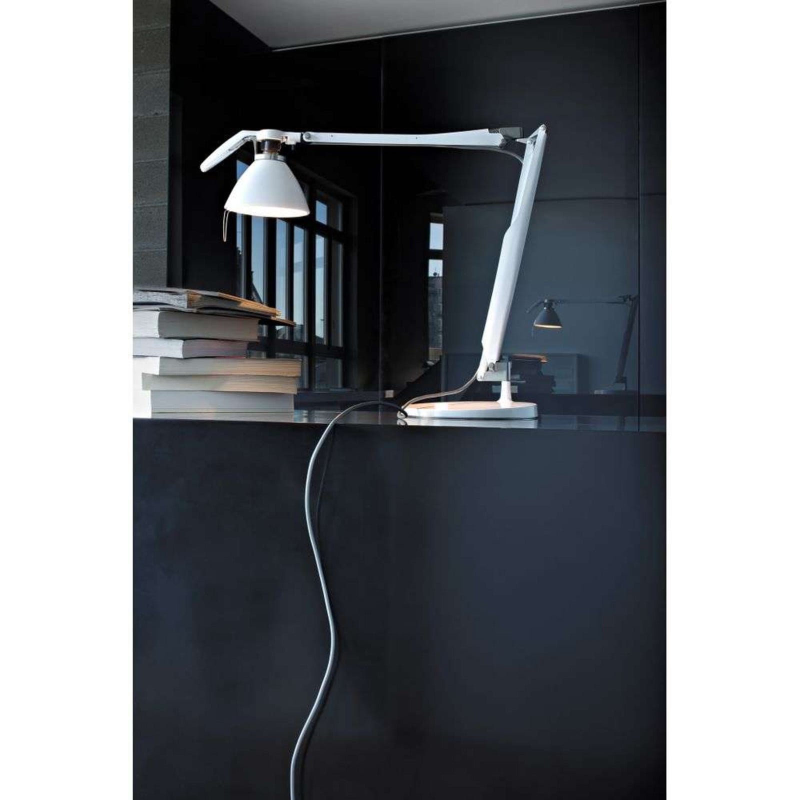 Fortebraccio Tischleuchte, schwarz, verstellbar Luceplan - Arbeitszimmer / Büro - Metall