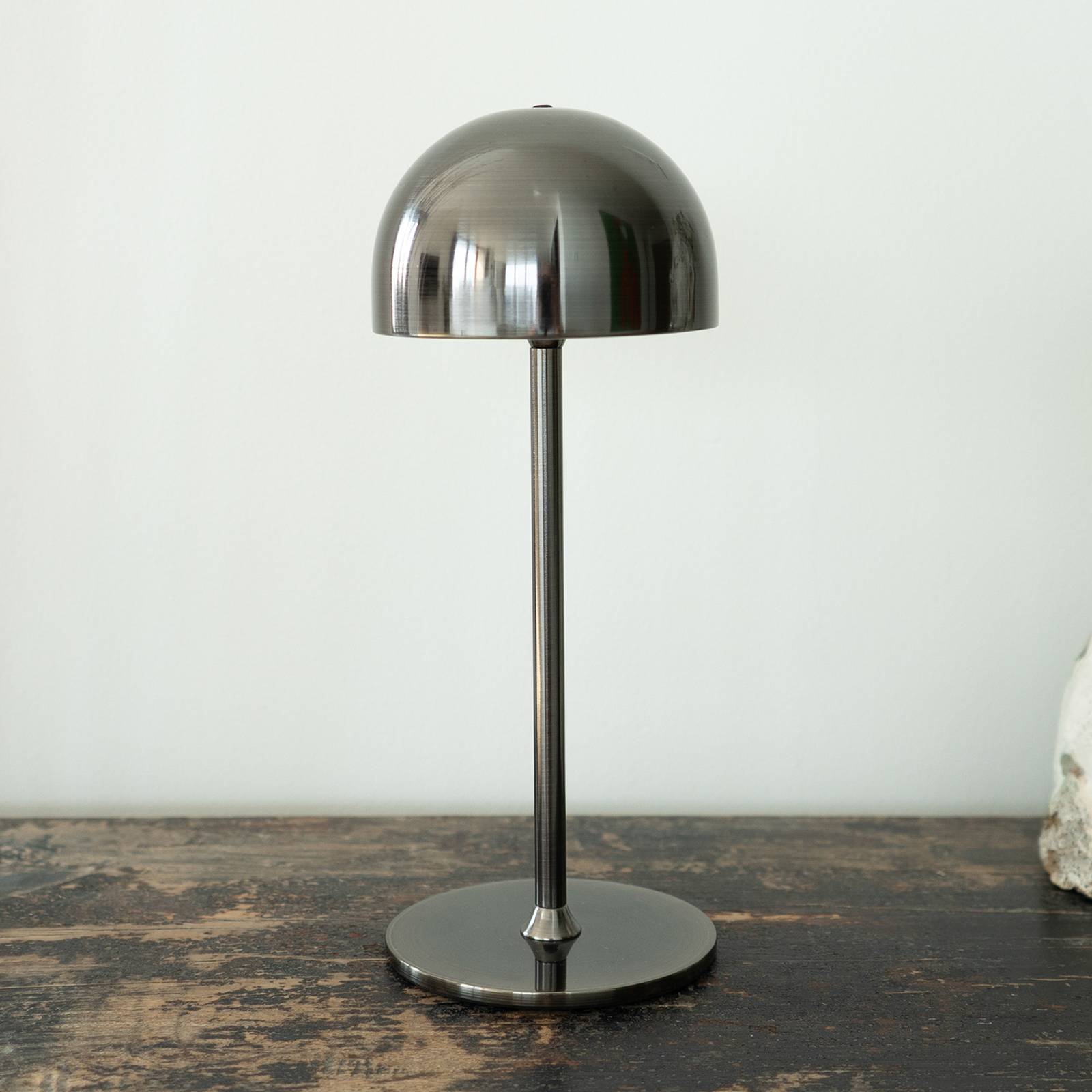 LED-Akku-Tischleuchte Tim, nickelfarben, Höhe 30 cm, IP54 günstig online kaufen
