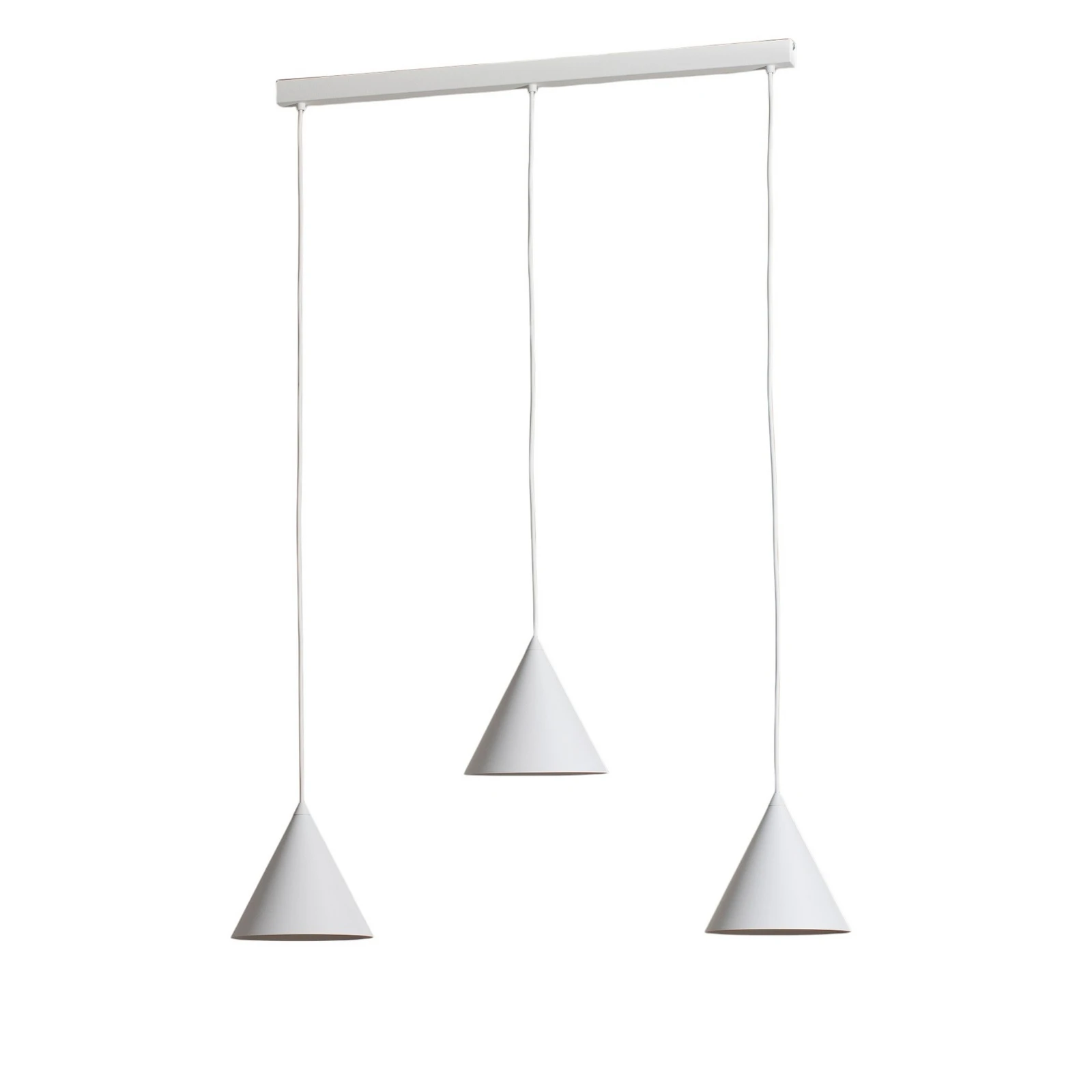 Cono pendellampa, tre ljuskällor, linjär, längd 75 cm, vit