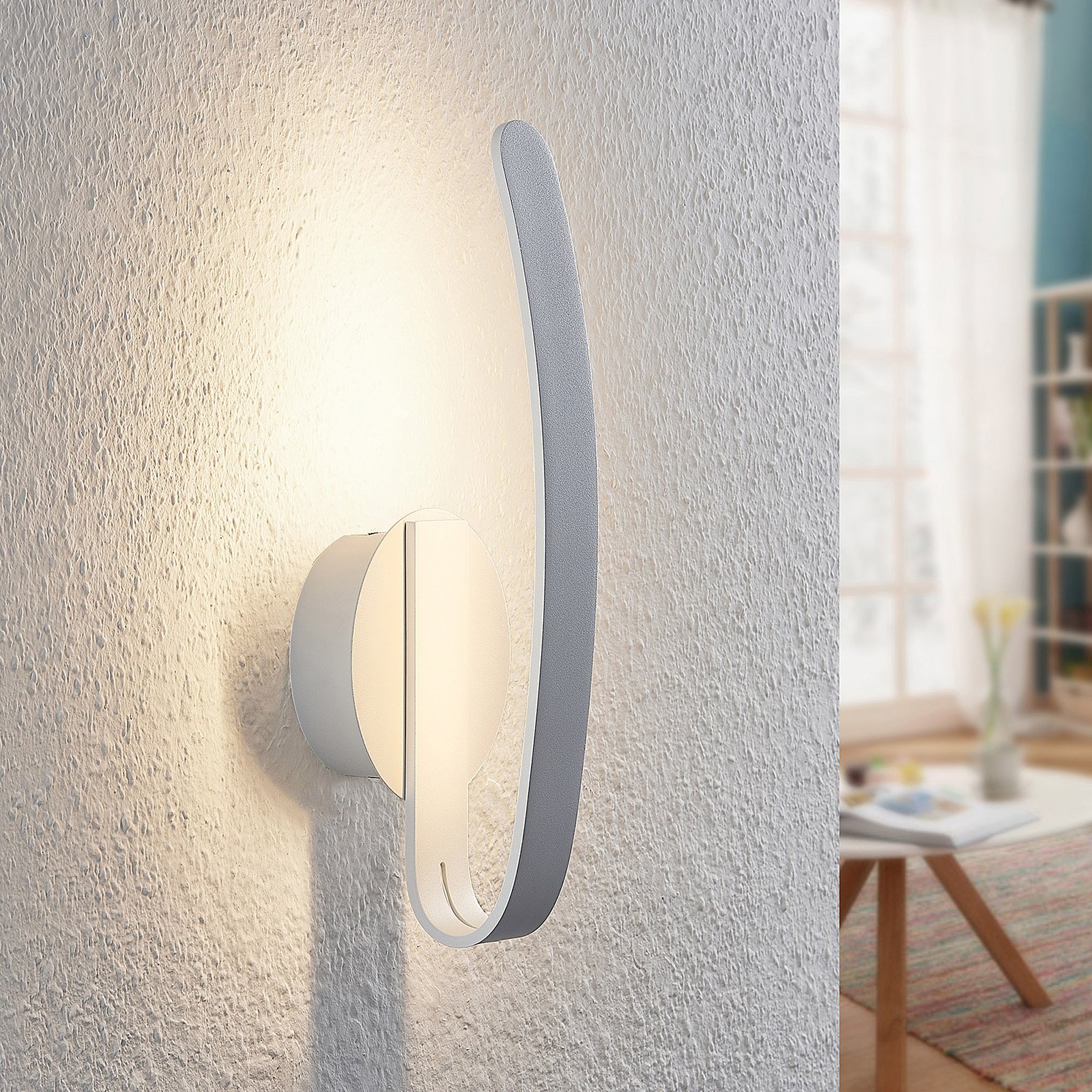 Arcchio Dzemail LED wall lamp, indirect, white, for Living / Dining Room, aluminium, iron, 8 W, energy efficiency: A+, W: 12 cm, H: 32 cm