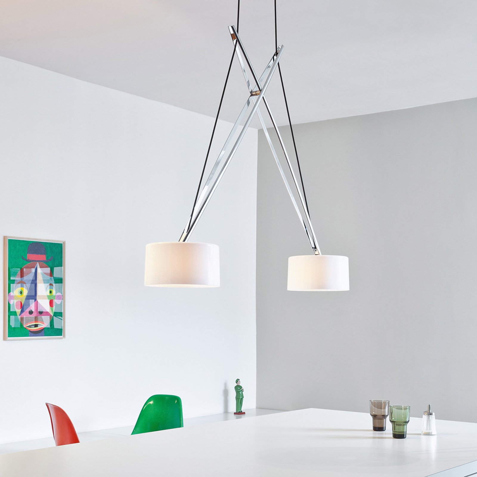 Twin - an LED hanging light that can do the splits