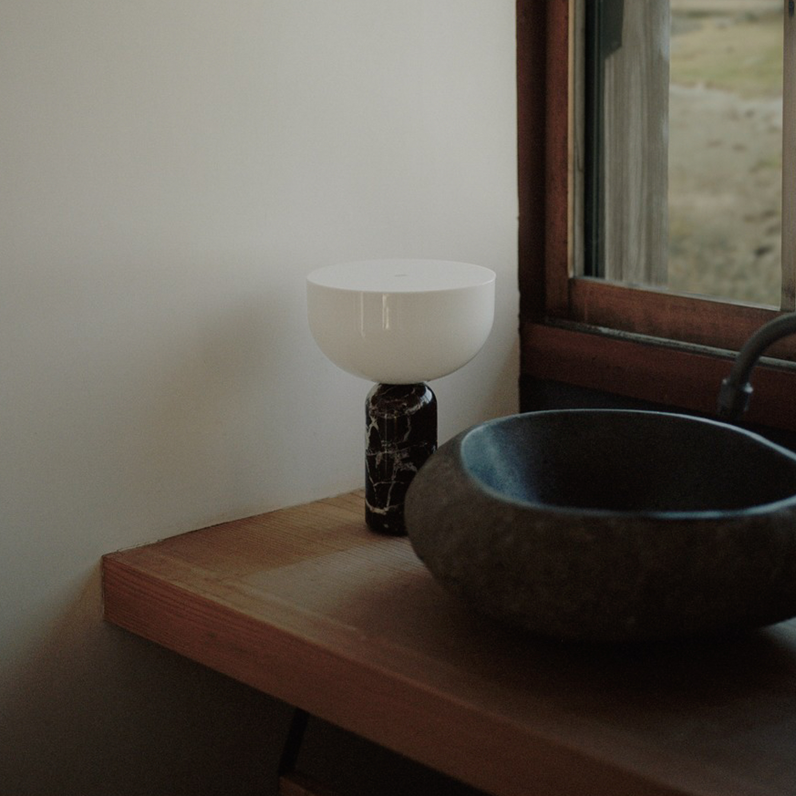 Kizu Portable Lampe de Table Dark Red - New Works
