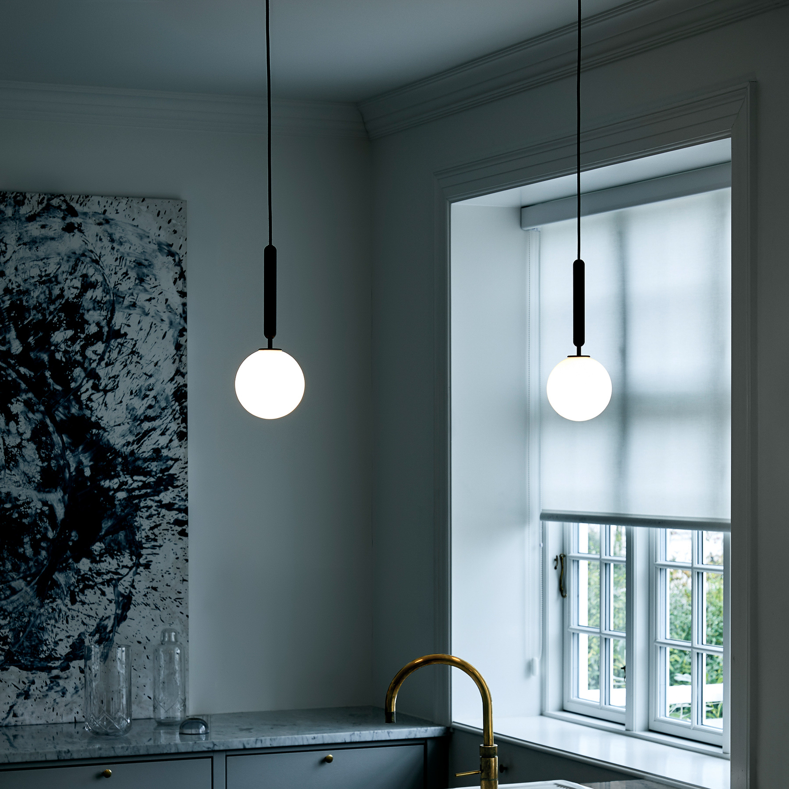 Miira 1 Lustră Pendul Rock Grey/Opal White - Nuura
