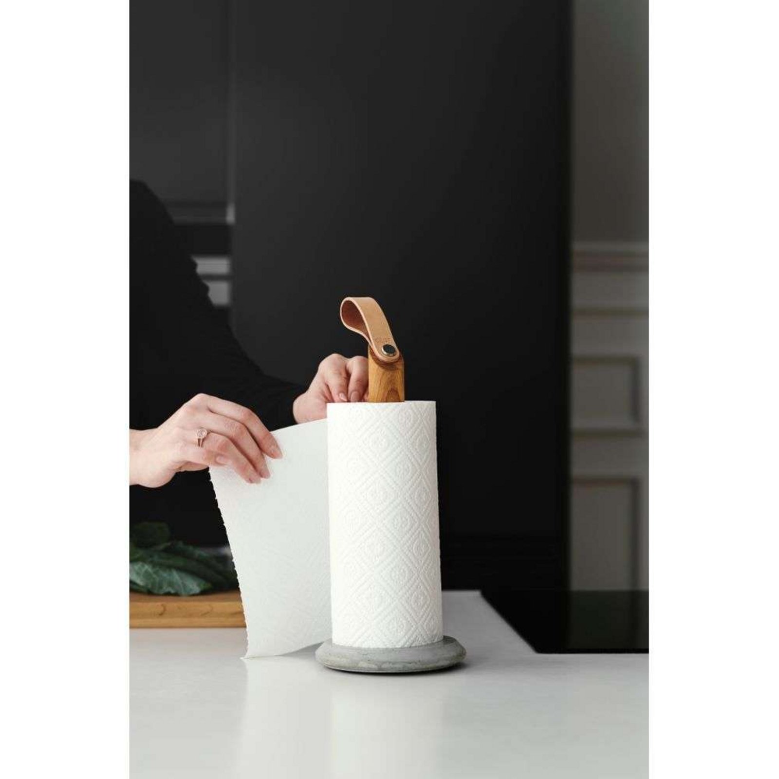 Grab Kitchen Roll Holder Stejar - GEJST