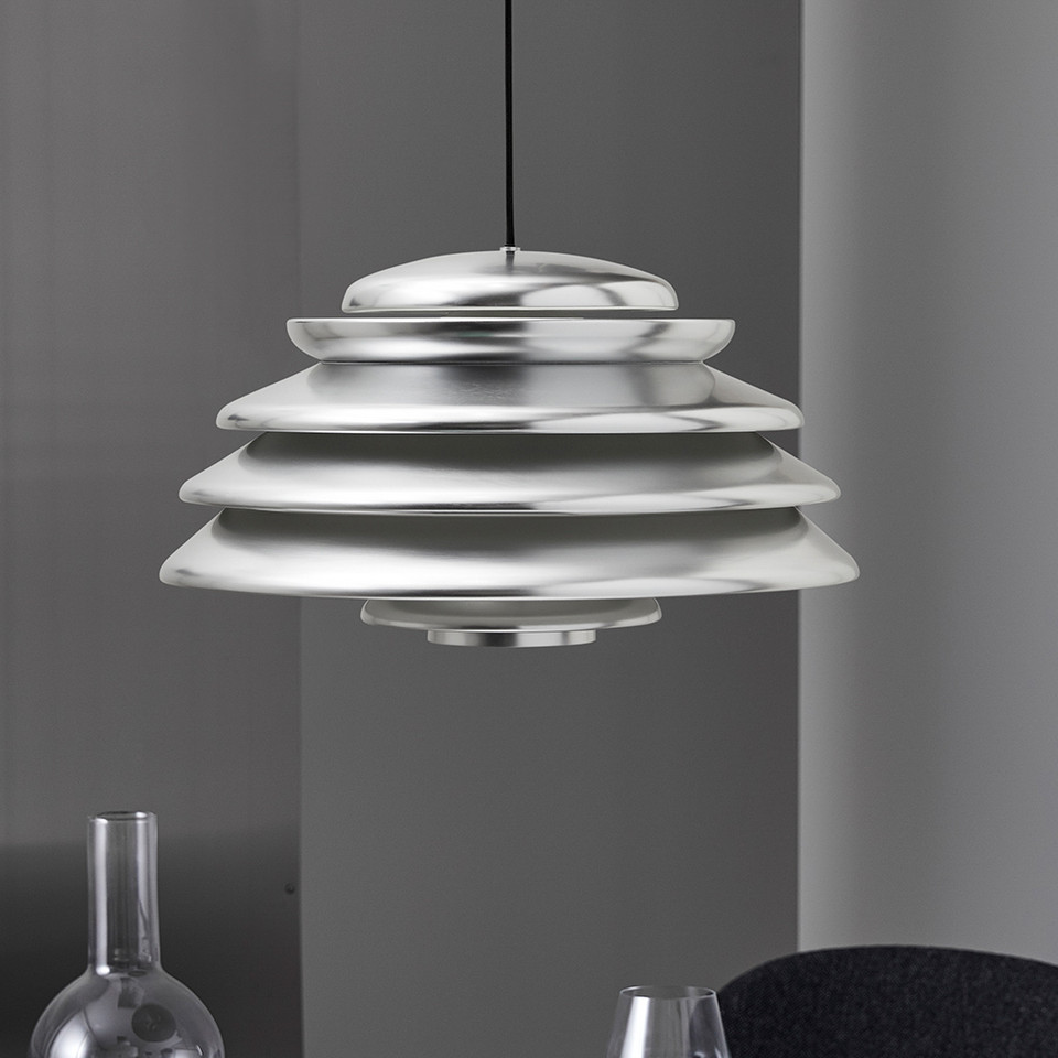 Verpan Hive pendellampa, metallisk från Verpan