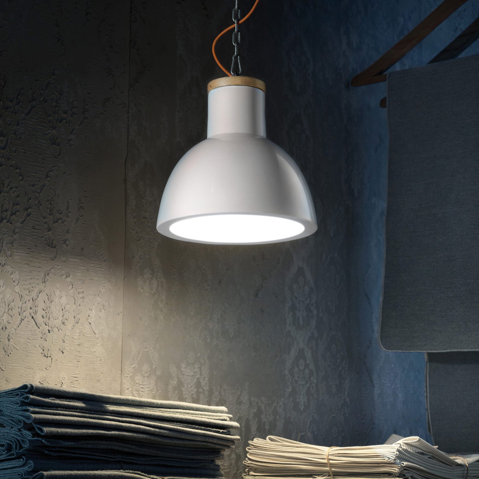 C1781 pendant light in Scandinavian style