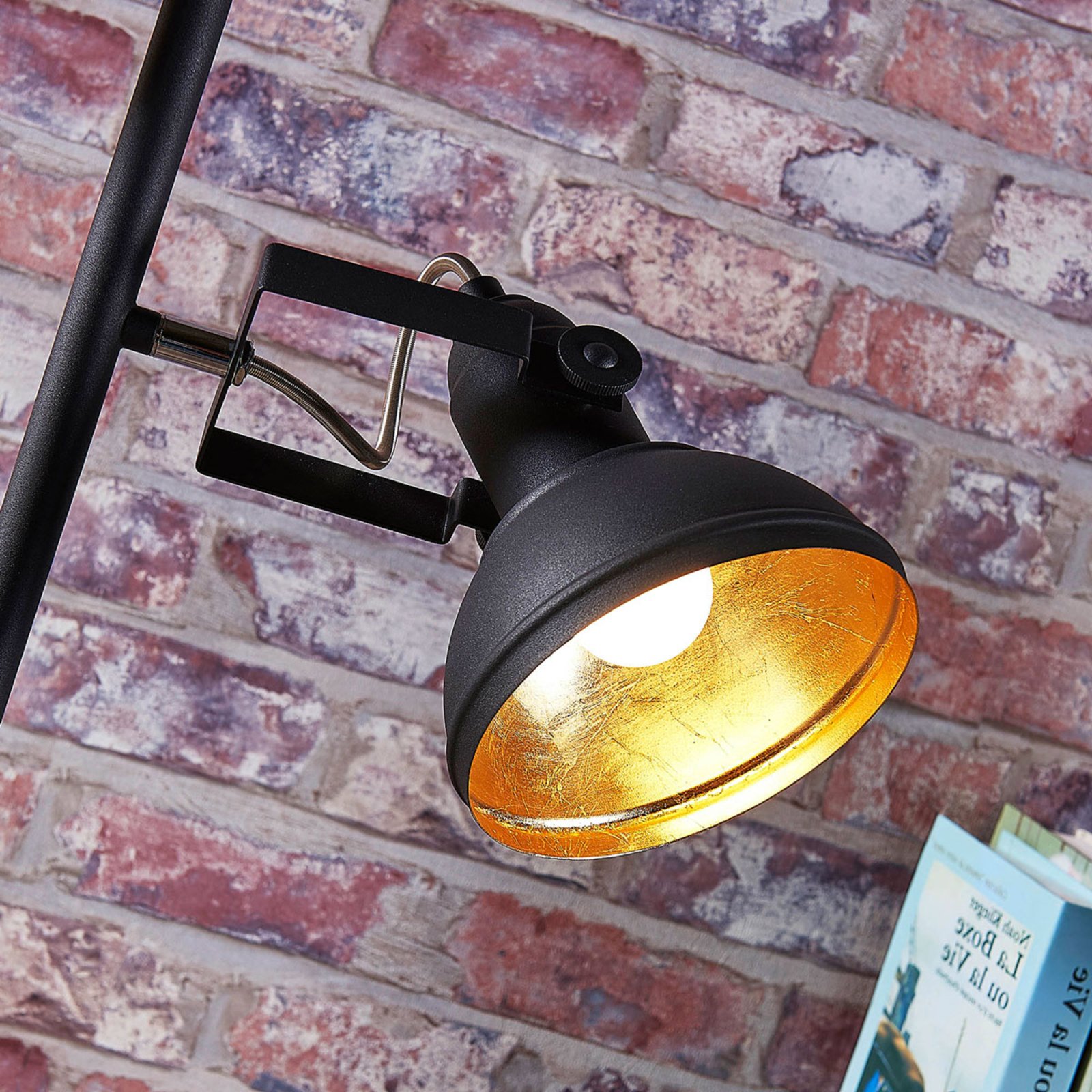 Black Lilly LED floor lamp with three spotlights