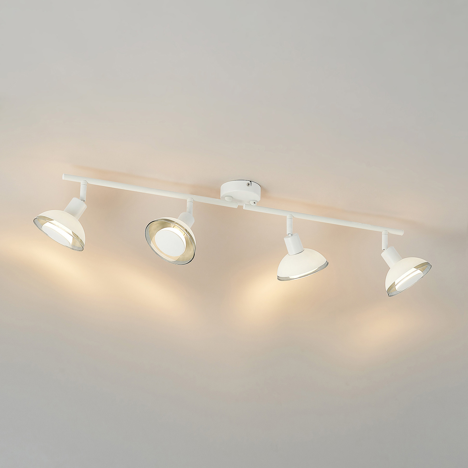Lindby spot pour plafond Erin, blanc, à 4 lampes, 79,5 cm, verre