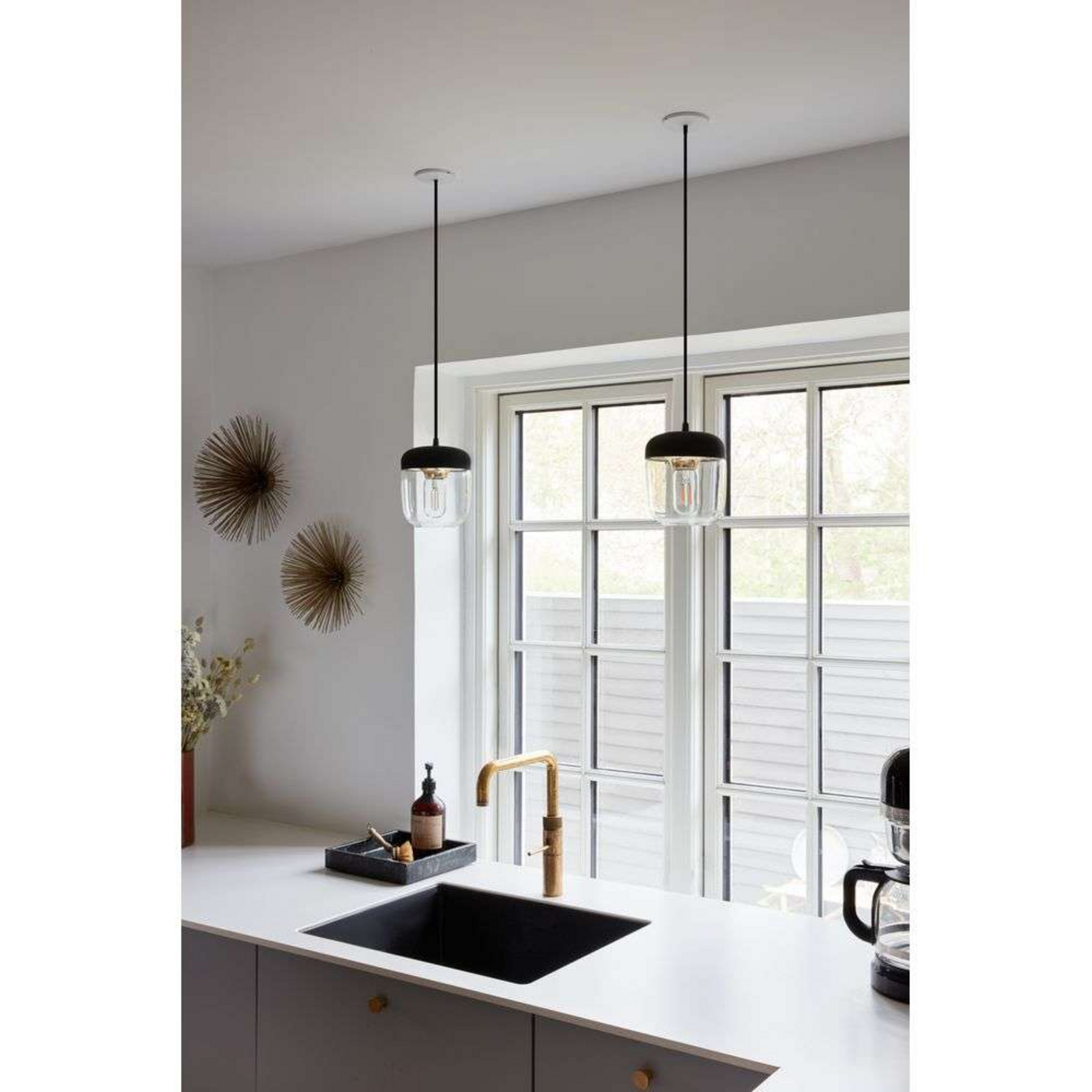 Acorn Pendel Poleret Messing - UMAGE