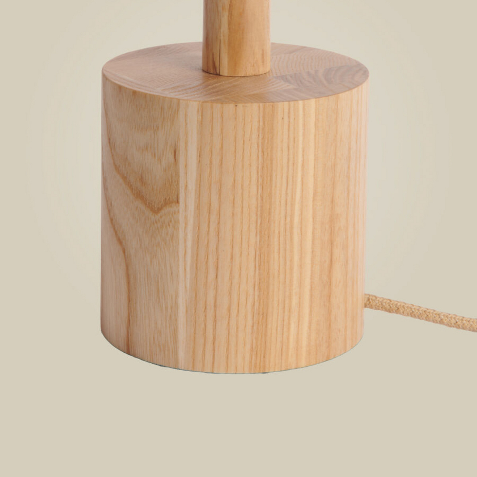 GOOD & MOJO lampada LED da tavolo Okinawa, naturale, 35 cm, legno