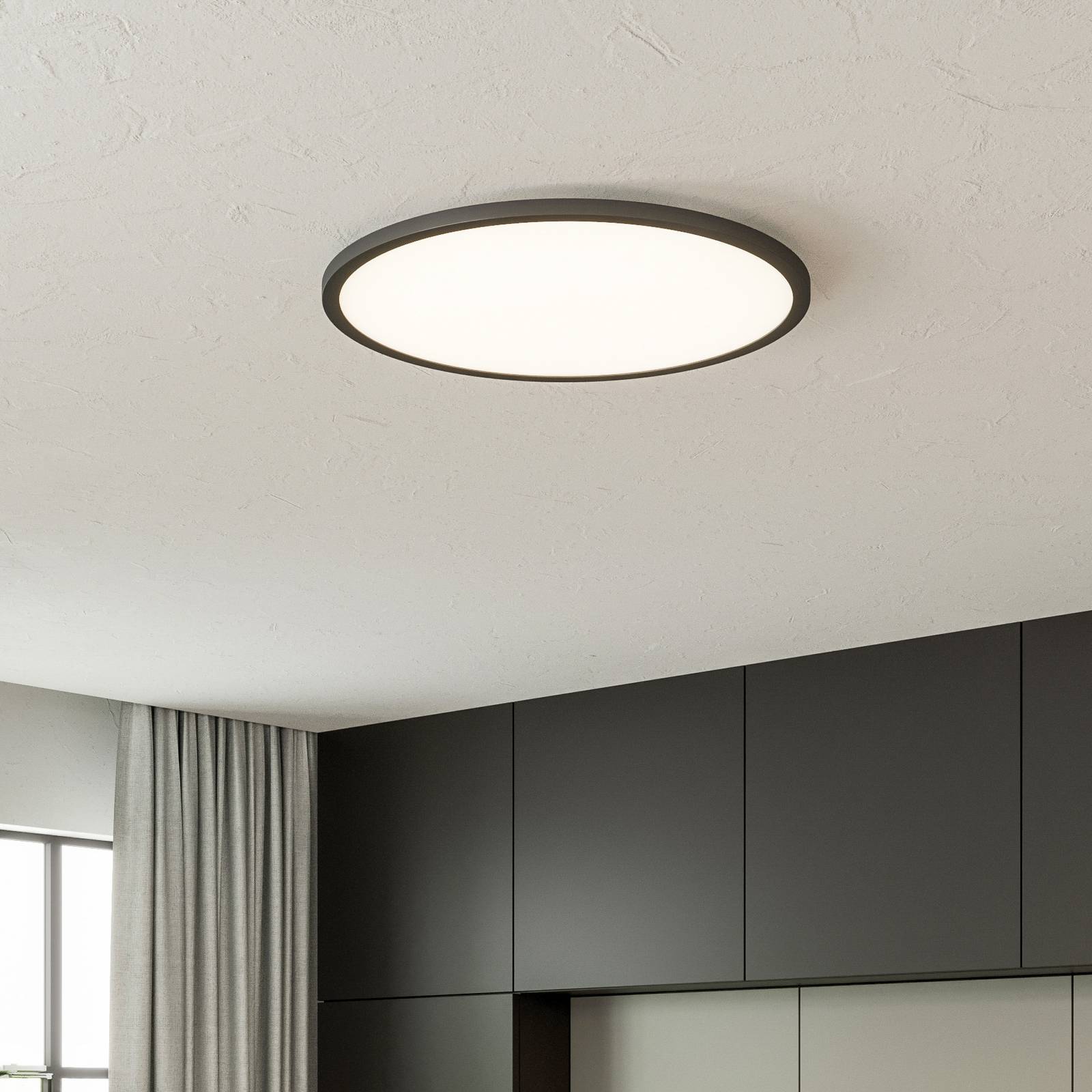 Brilliant LED-taklampa Tuco CCT dimbar svart Ø 50 cm