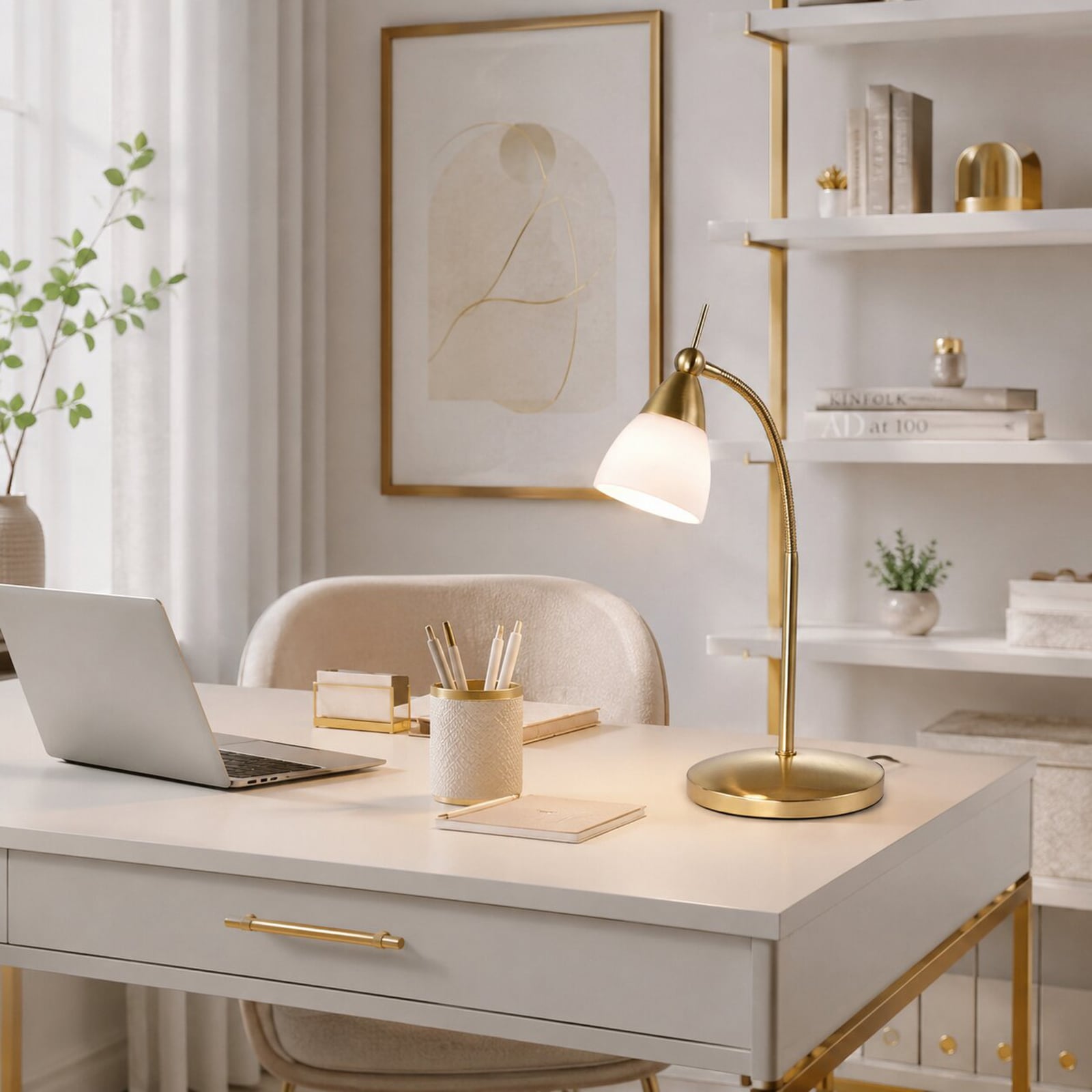 Paul Neuhaus table lamp Pino, brass, 45 cm, dimmable, G9 Paul Neuhaus table lamp Pino, brass, 45 cm, dimmable, G9