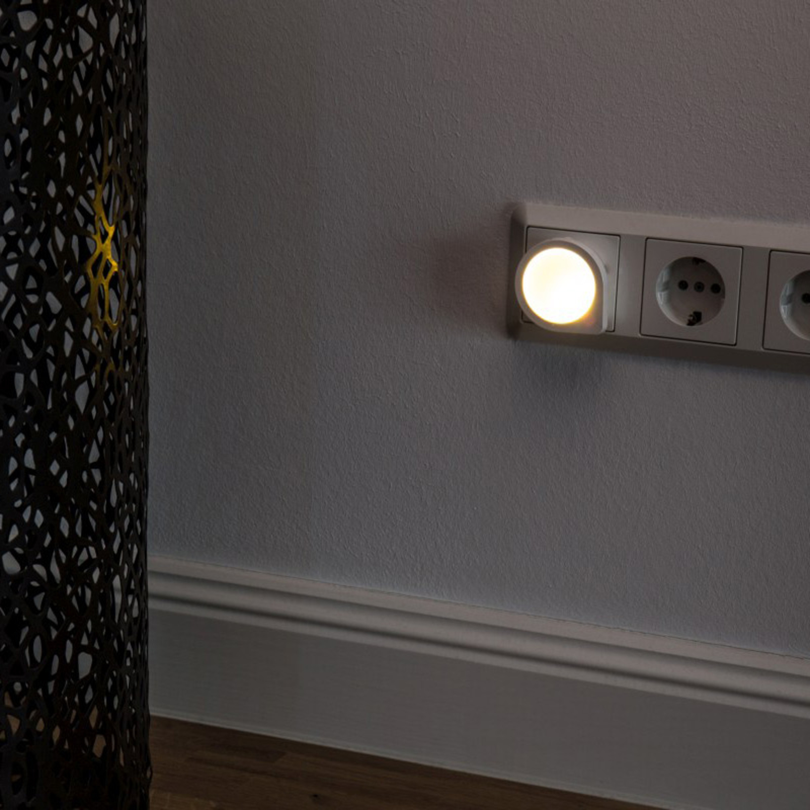 Led Luz De La Lampara Lámpara de enchufe de pared con sensor de control de luz 
