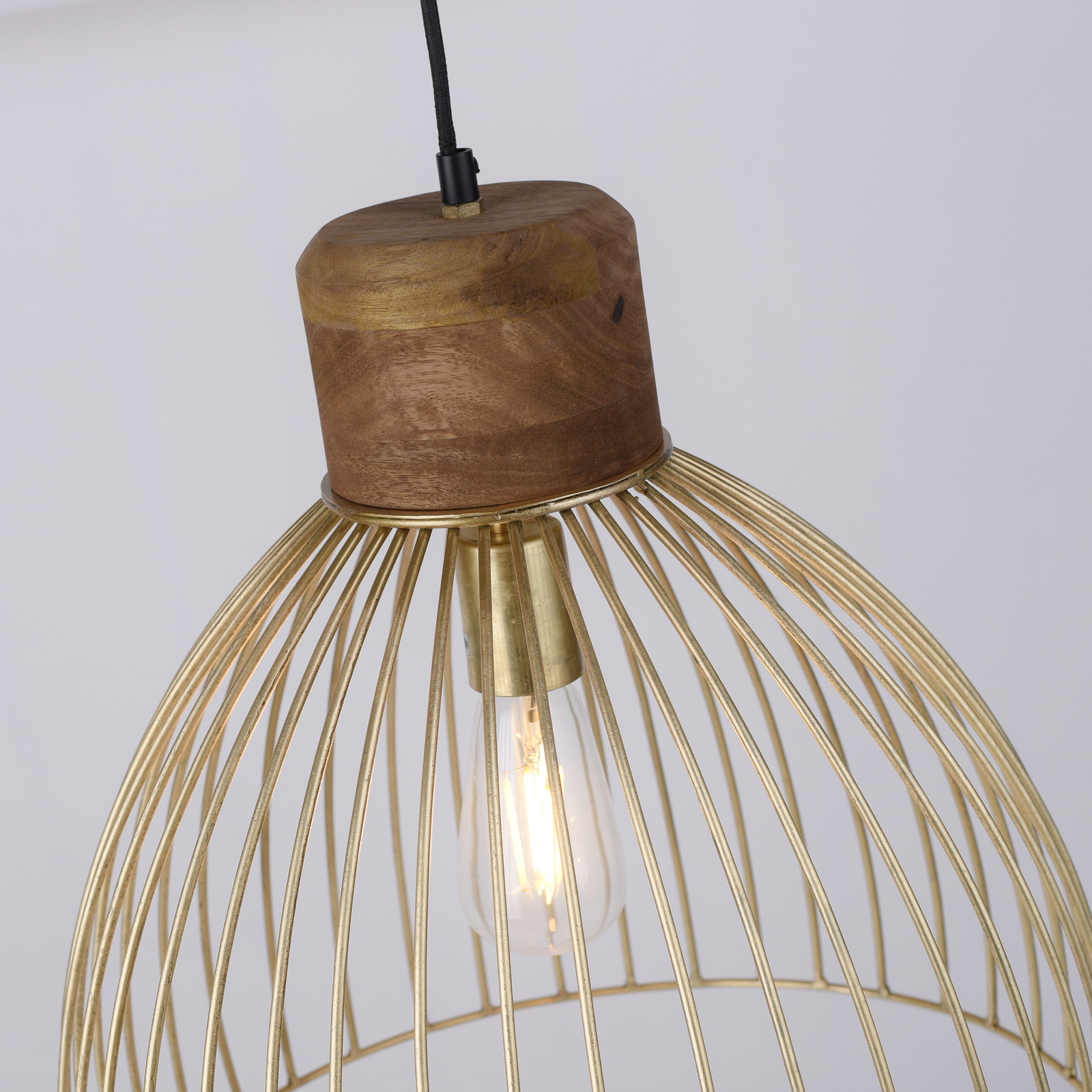 Pendant light Alami mango wood brass matt 3-bulb.
