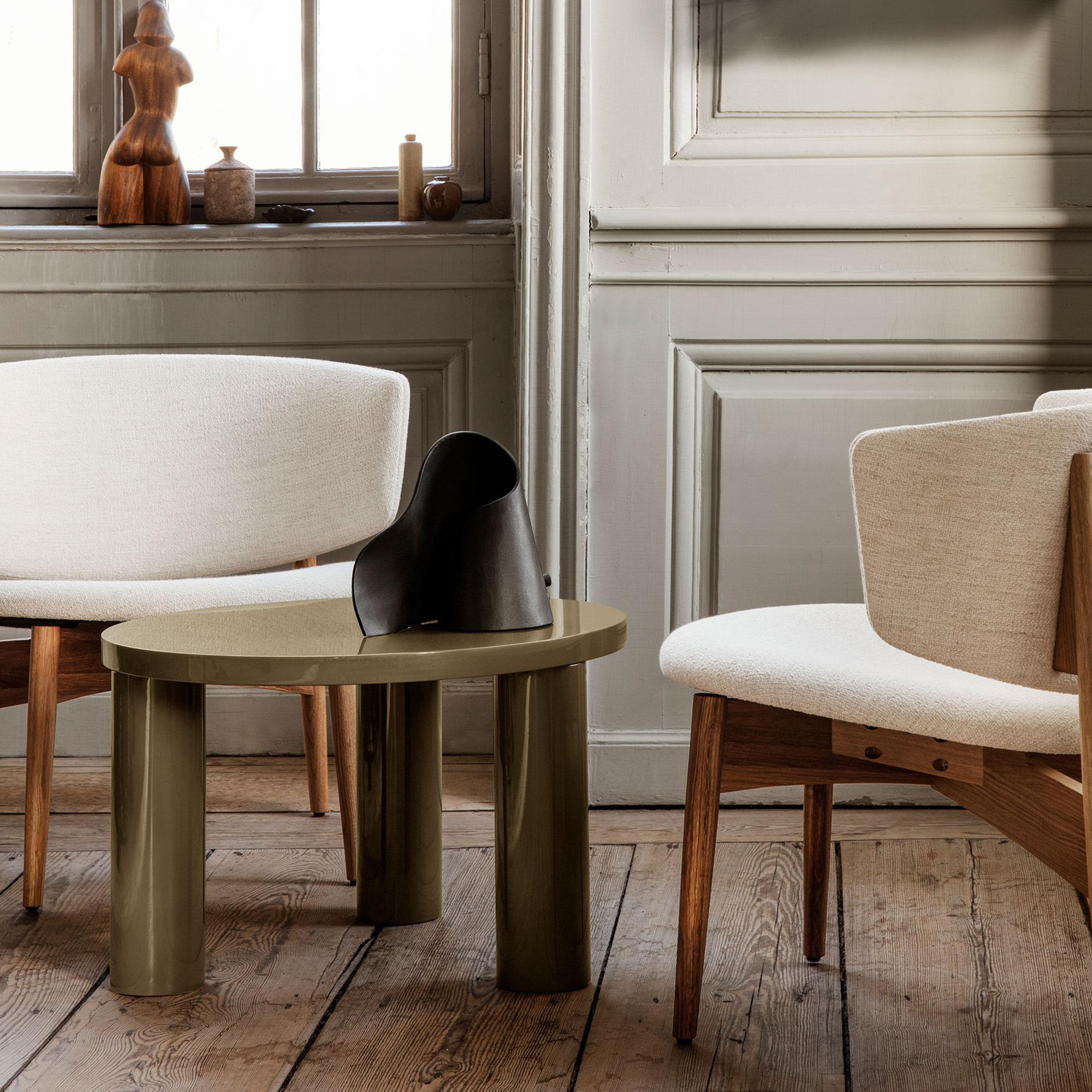 Oyster Candeeiro de Mesa Black - Ferm Living