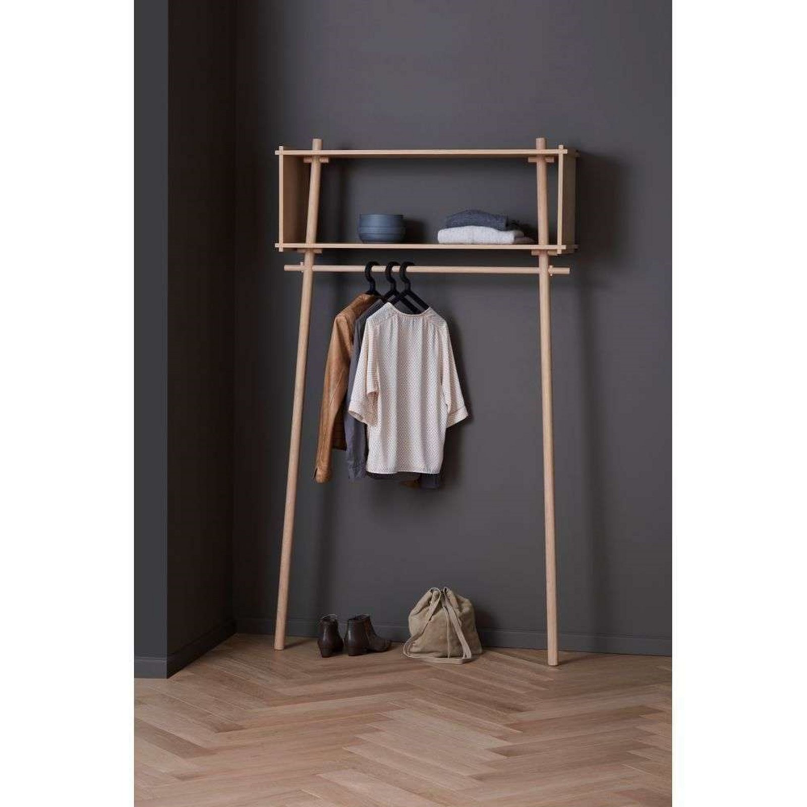 Illusion Hanger Black - Woud