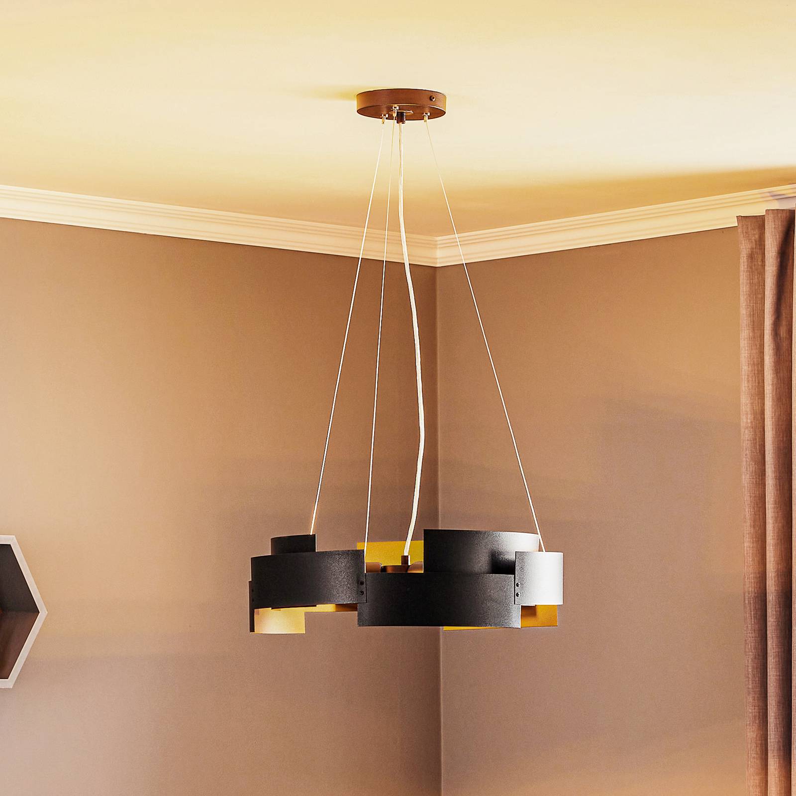 Pendellampa Tori, svart