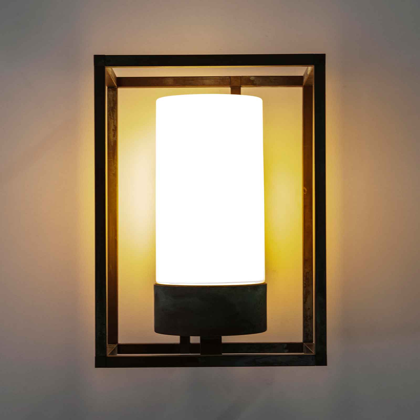 Utomhusvägglampa Cubic³ 3363 antik mässing