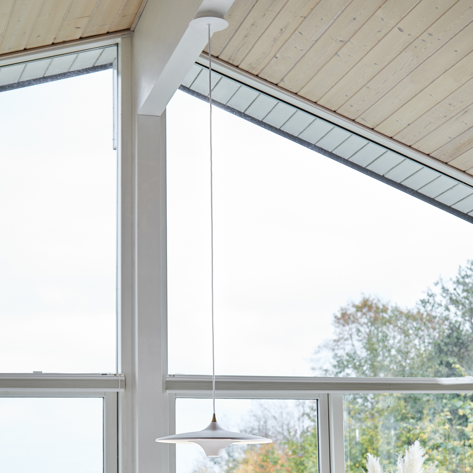 Moja Suspension Ø42 White - Loom Design