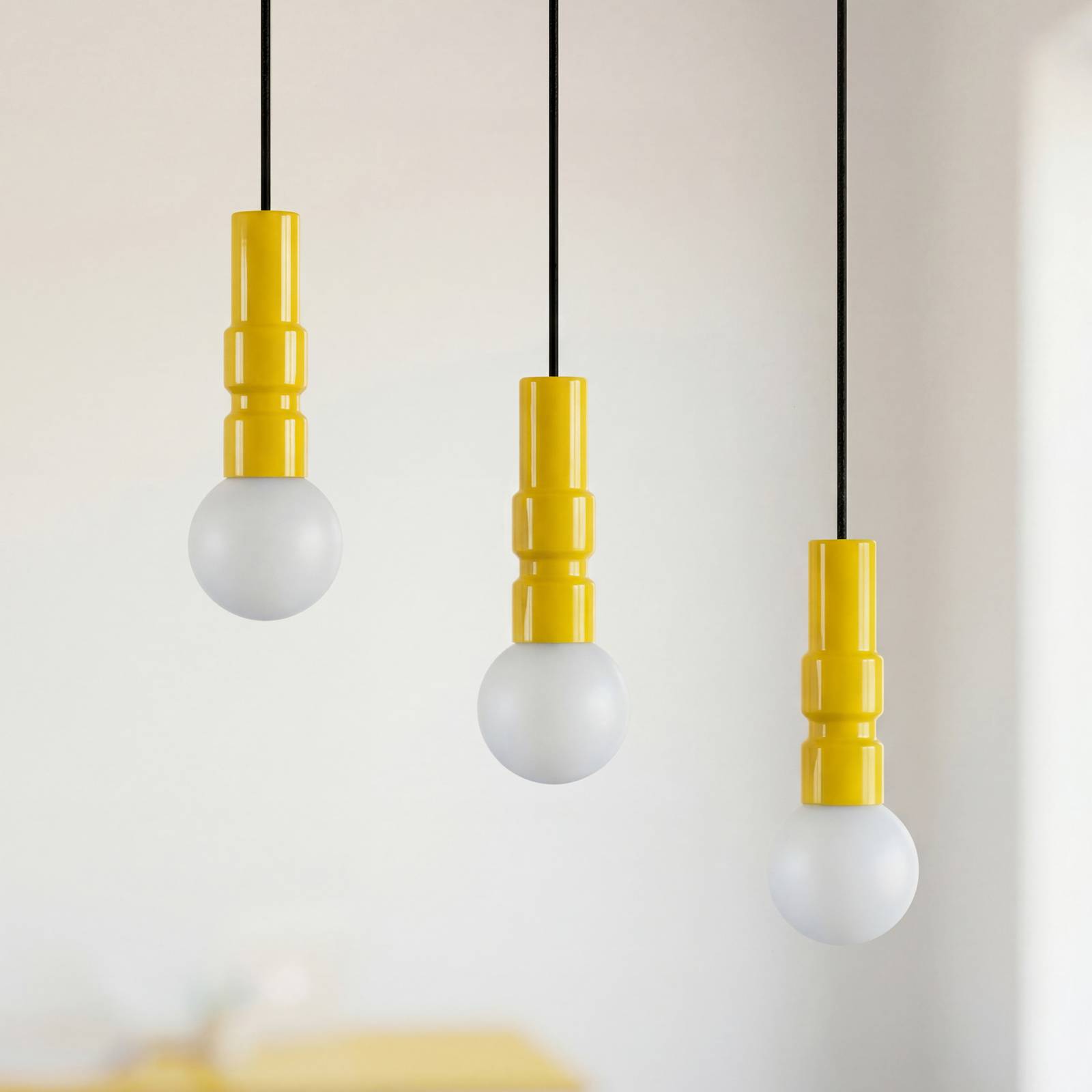 Żyrandol OSRAM Decor Bolty, żółty, długość 66 cm, 3-punktowa