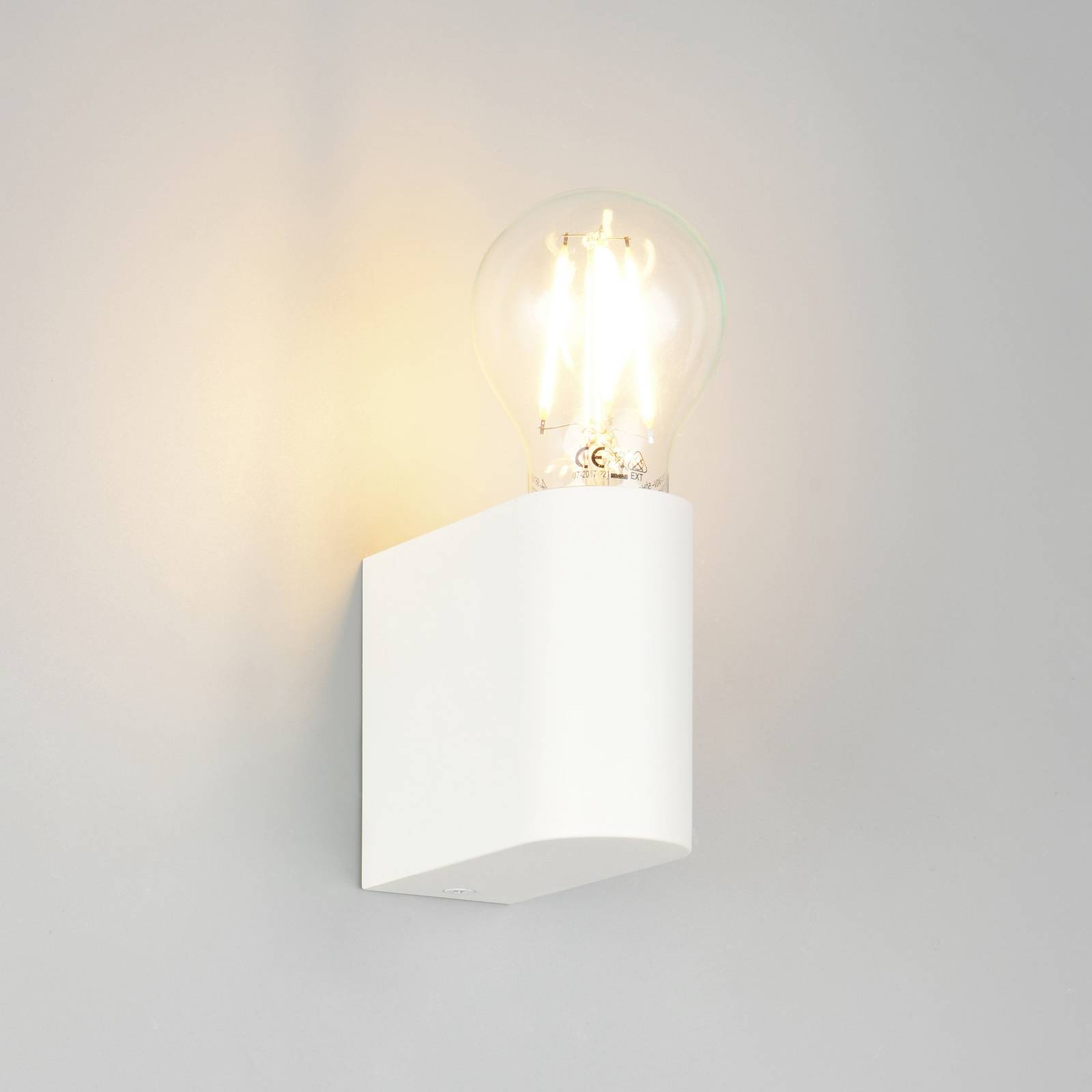 Trio Lighting Pratella bathroom wall lamp, width 4 cm, white, plastic, IP44