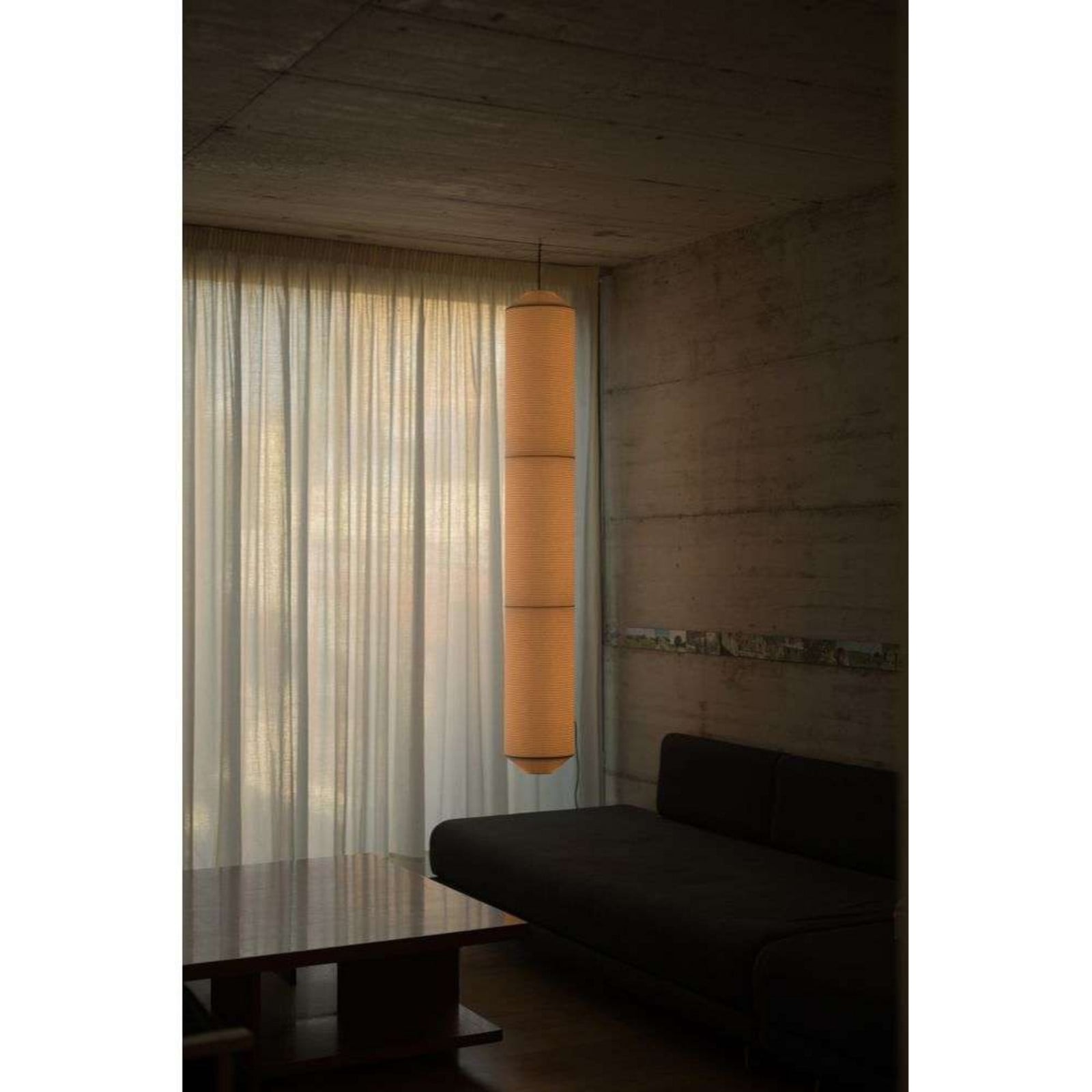 Tekiò Vertical P3 LED-hængelampe, højde 173 cm Santa & Cole - Stue - Metal