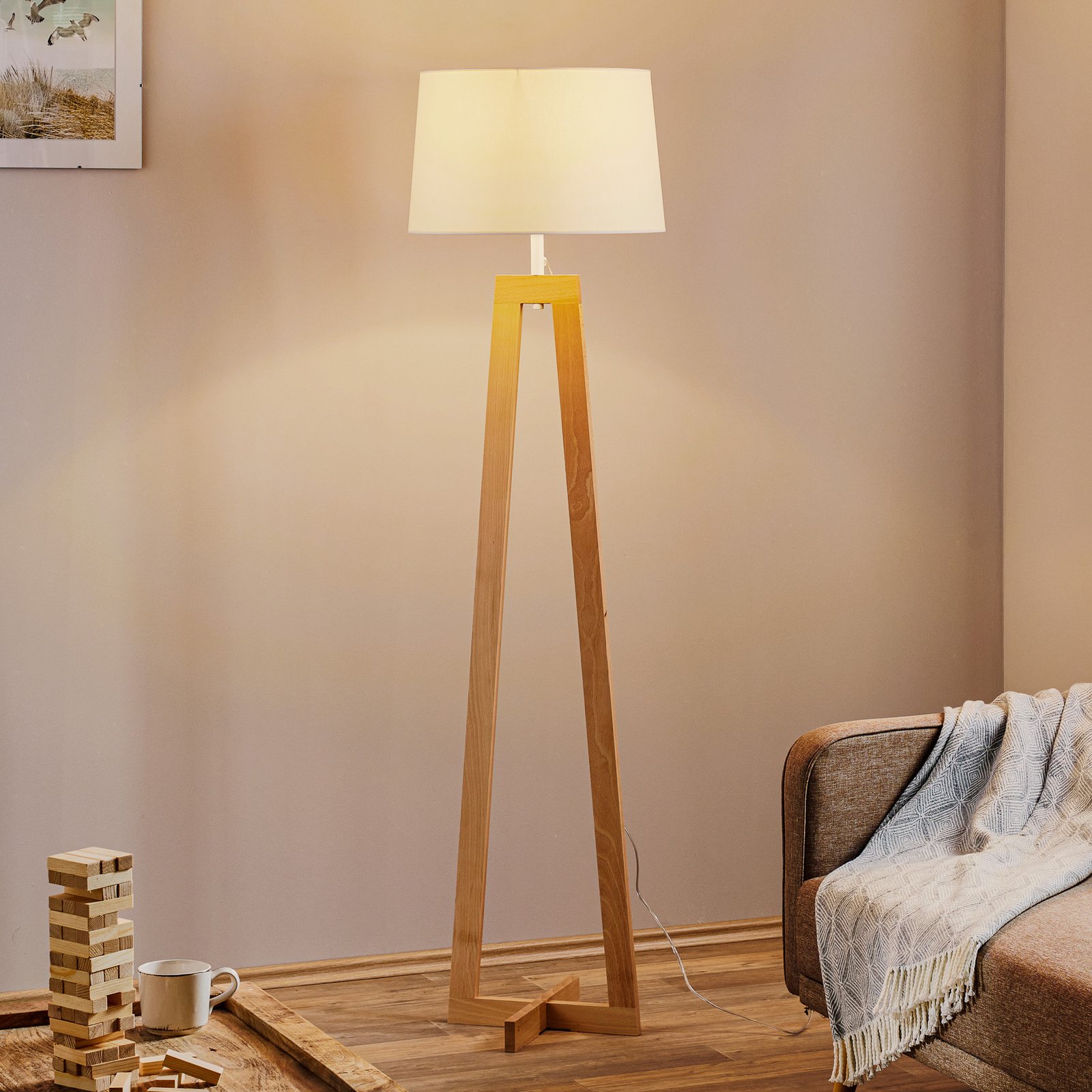 Sacha LS floor lamp, wood and fabric, white