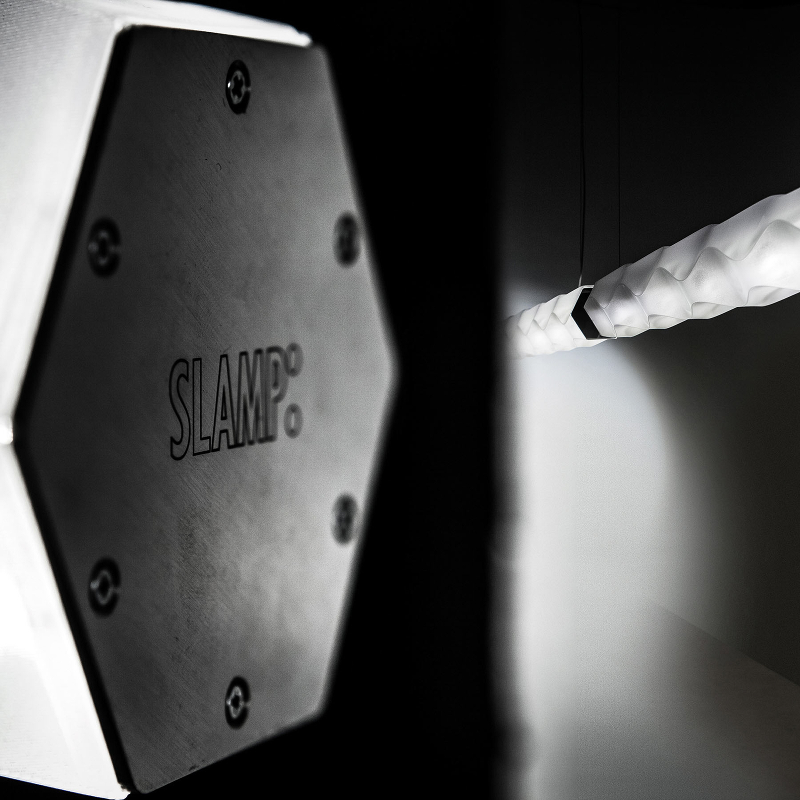 Slamp Hugo Prisma 24V LED-designer-riippuvalaisin