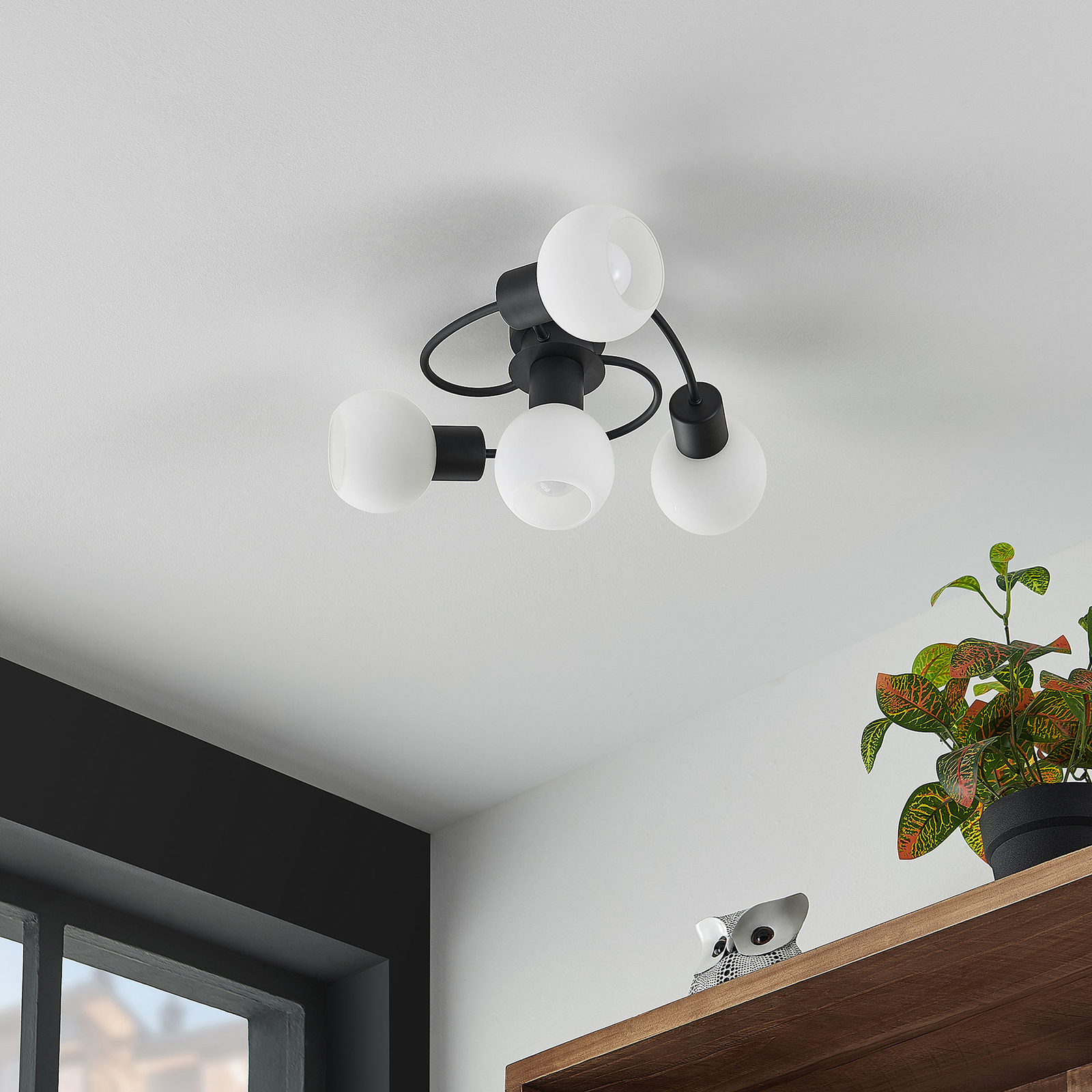 Lindby Ciala ceiling light, 4-bulb, black, white, glass