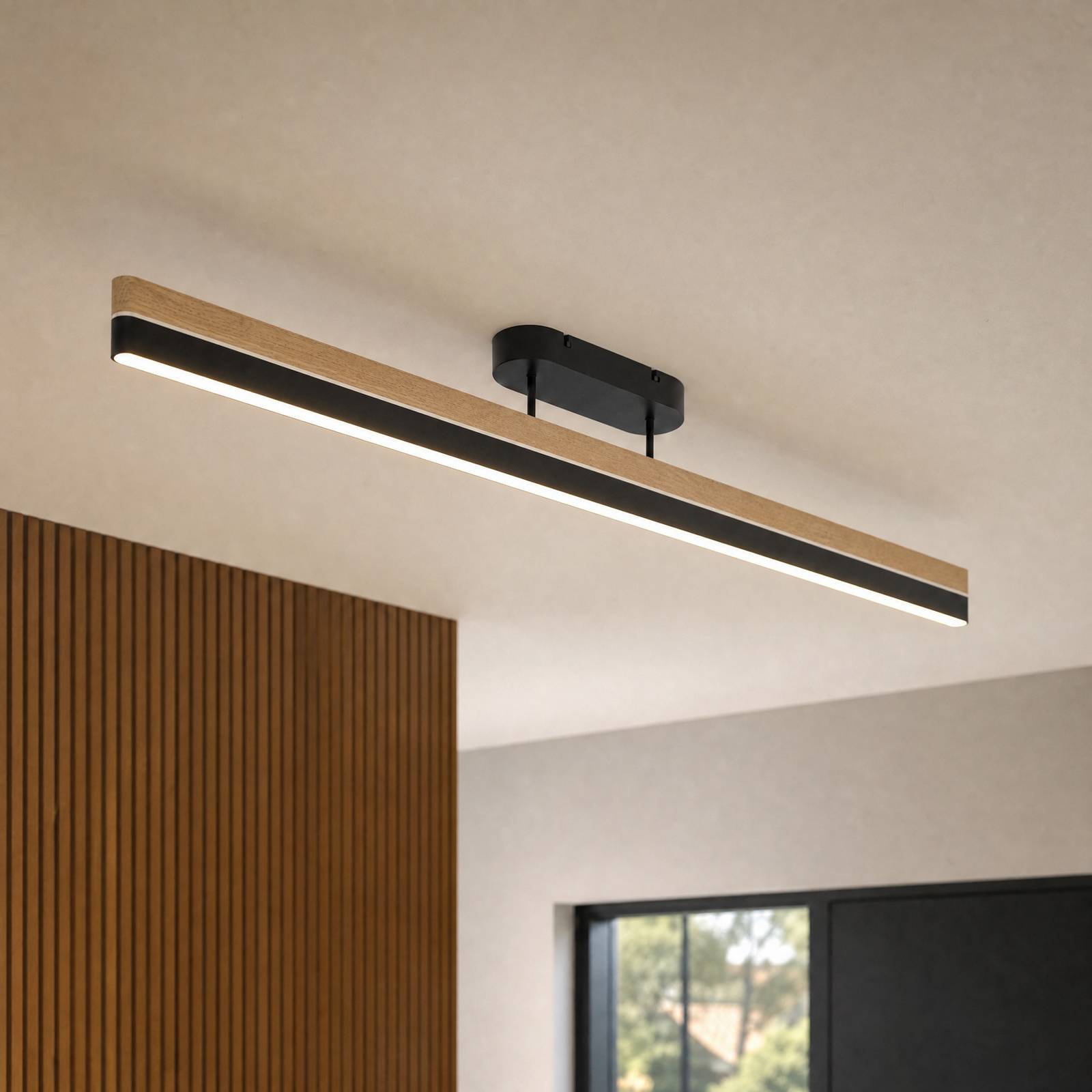 Lampa sufitowa LED Lucande Holven, czarna/drewno, CCT, ściemniana