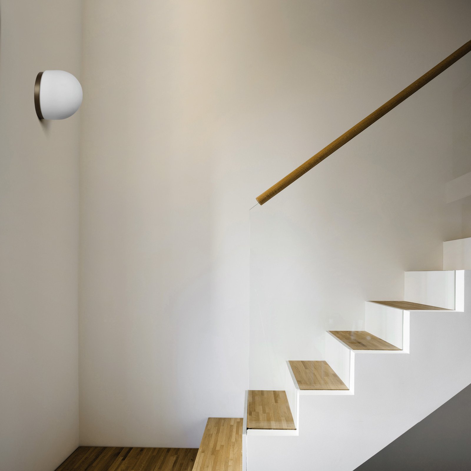 Domu wall light, Ø 15 cm, bronze/white, glass, GX53