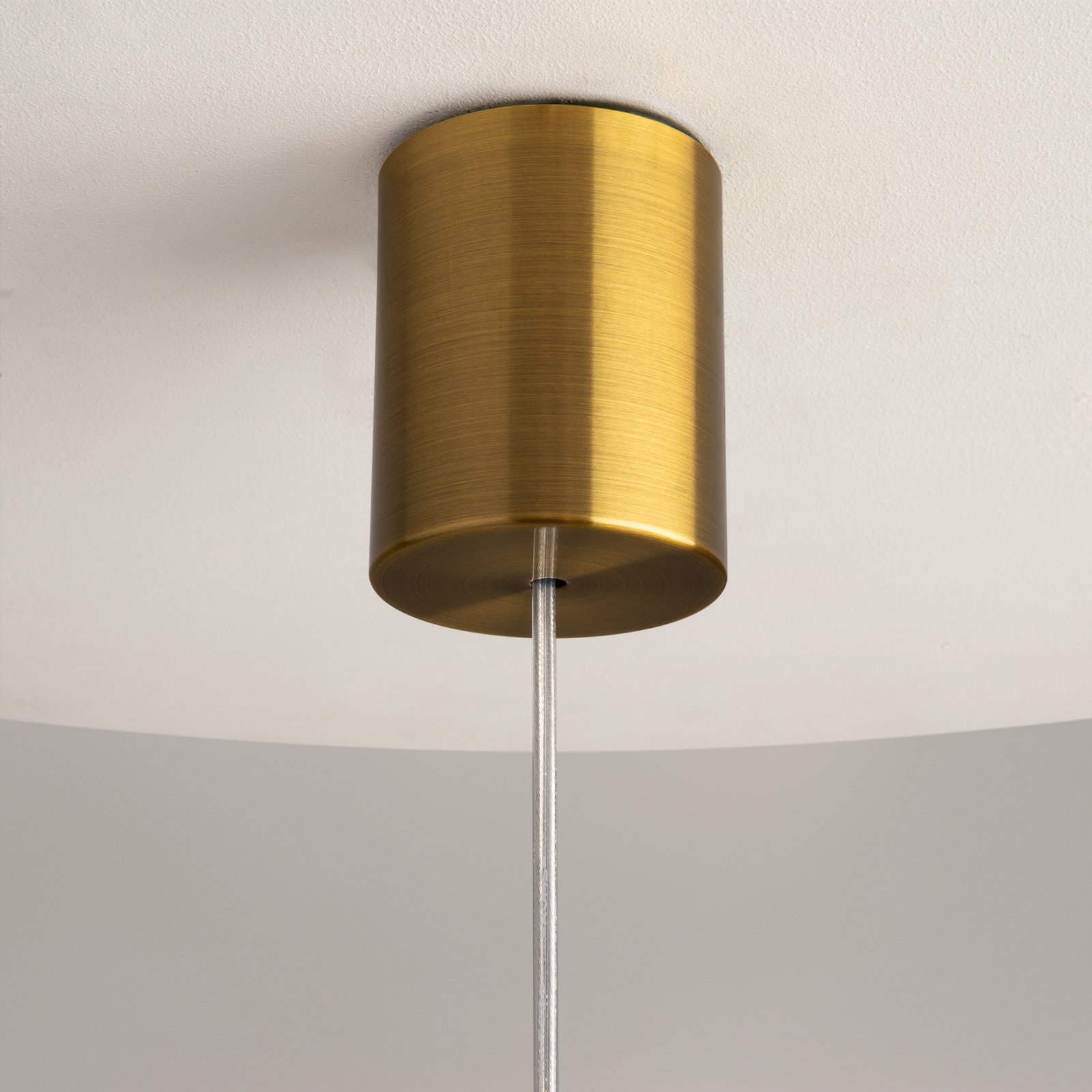 Maytoni Frozen pendant light, Ø 13 cm, clear / brass, glass