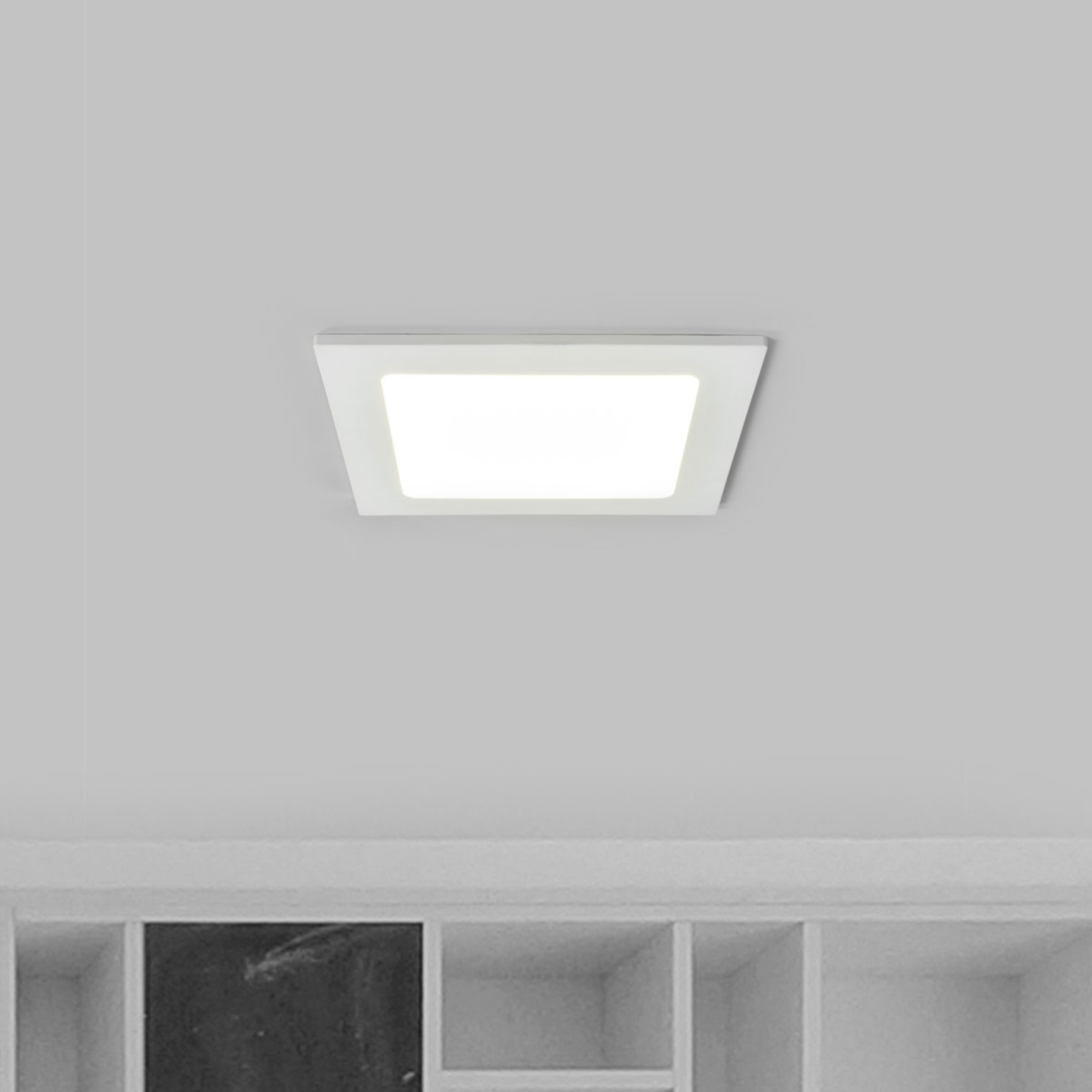 LED-innfelt spot Joki, hvit, 4 000 K kantet 16,5cm