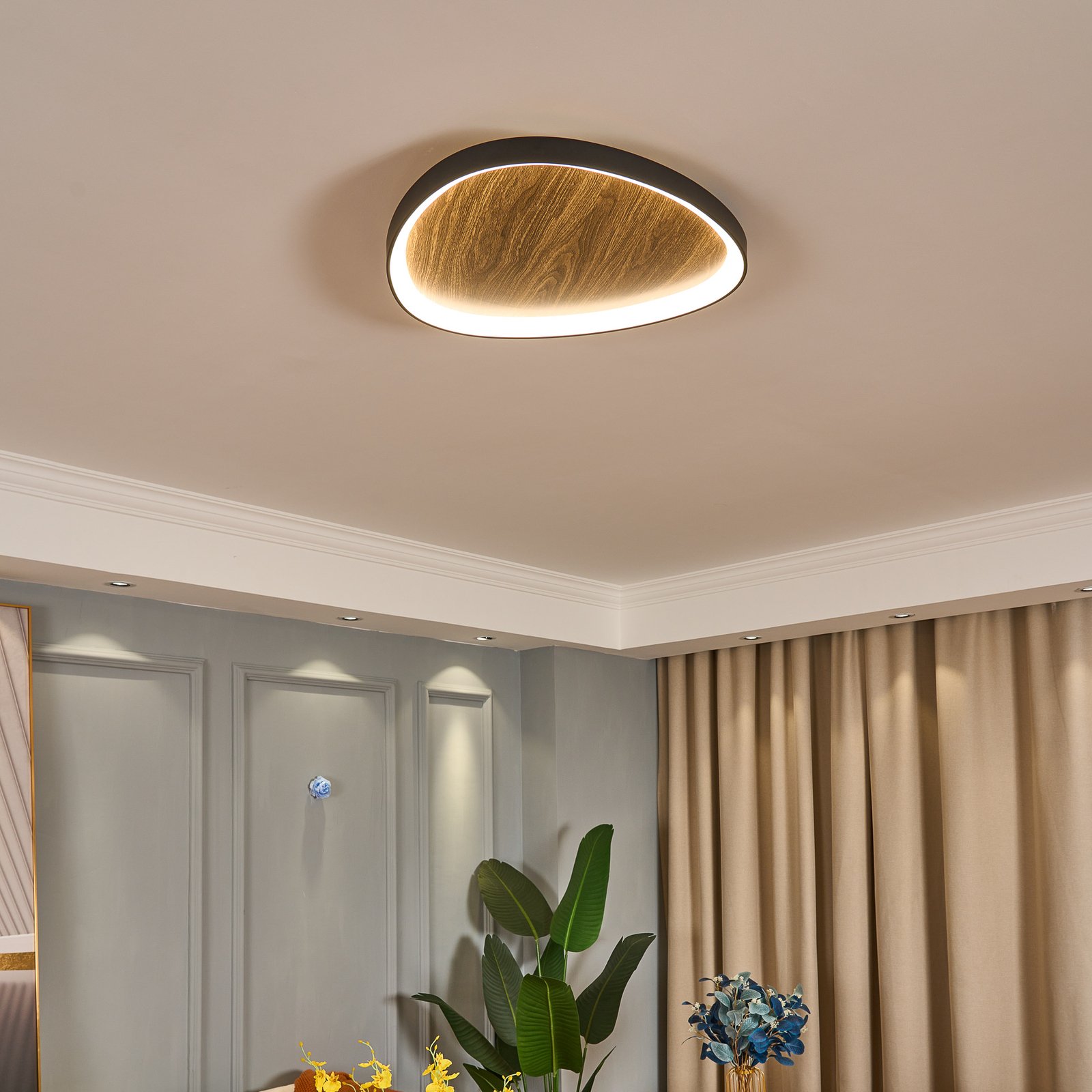 Bezi LED-vägglampa, ljust trä, Ø 65 cm, trä, CCT