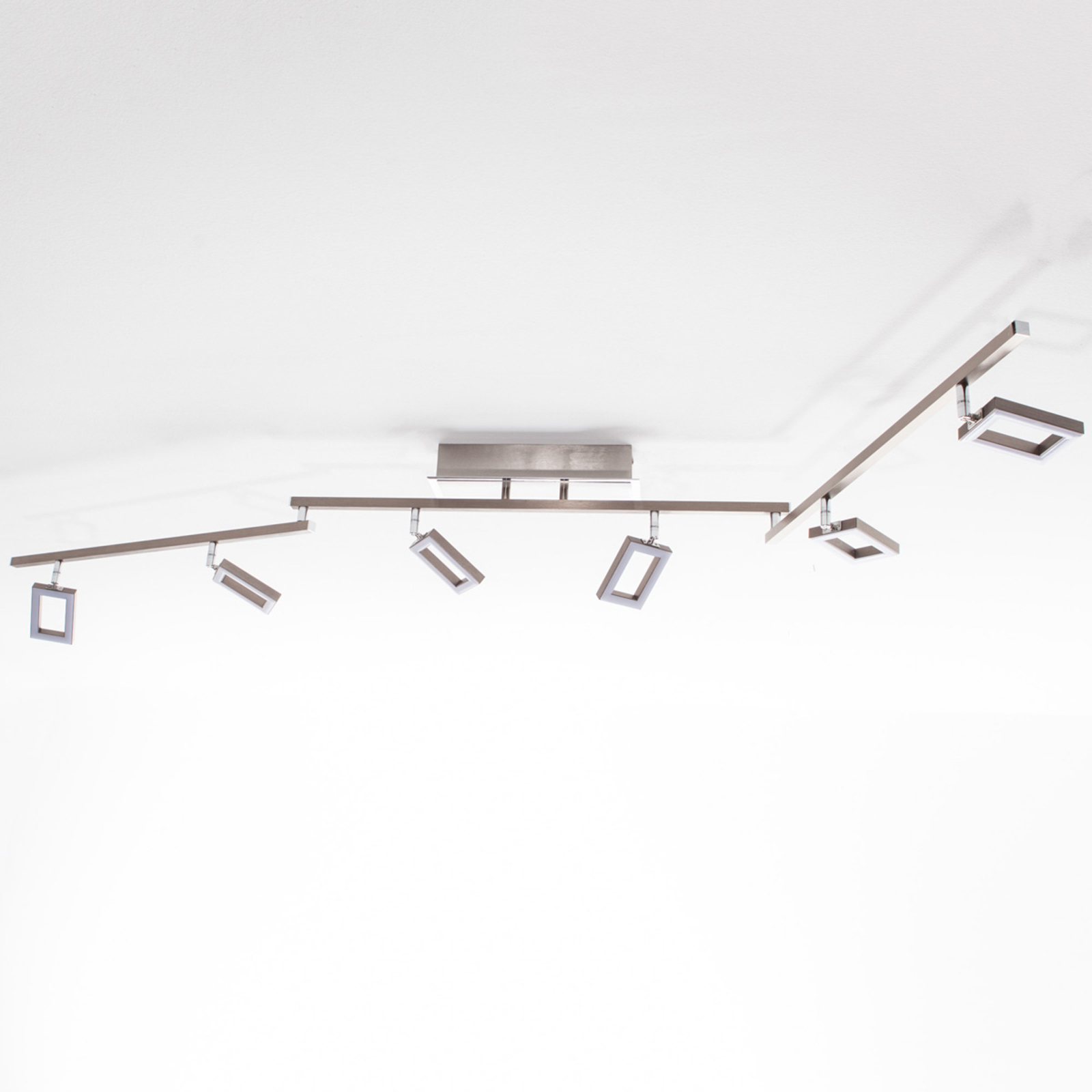 Šešių lempučių LED lubinis šviestuvas "Inigo