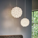 LE KLINT 172 pendant light, white/brass