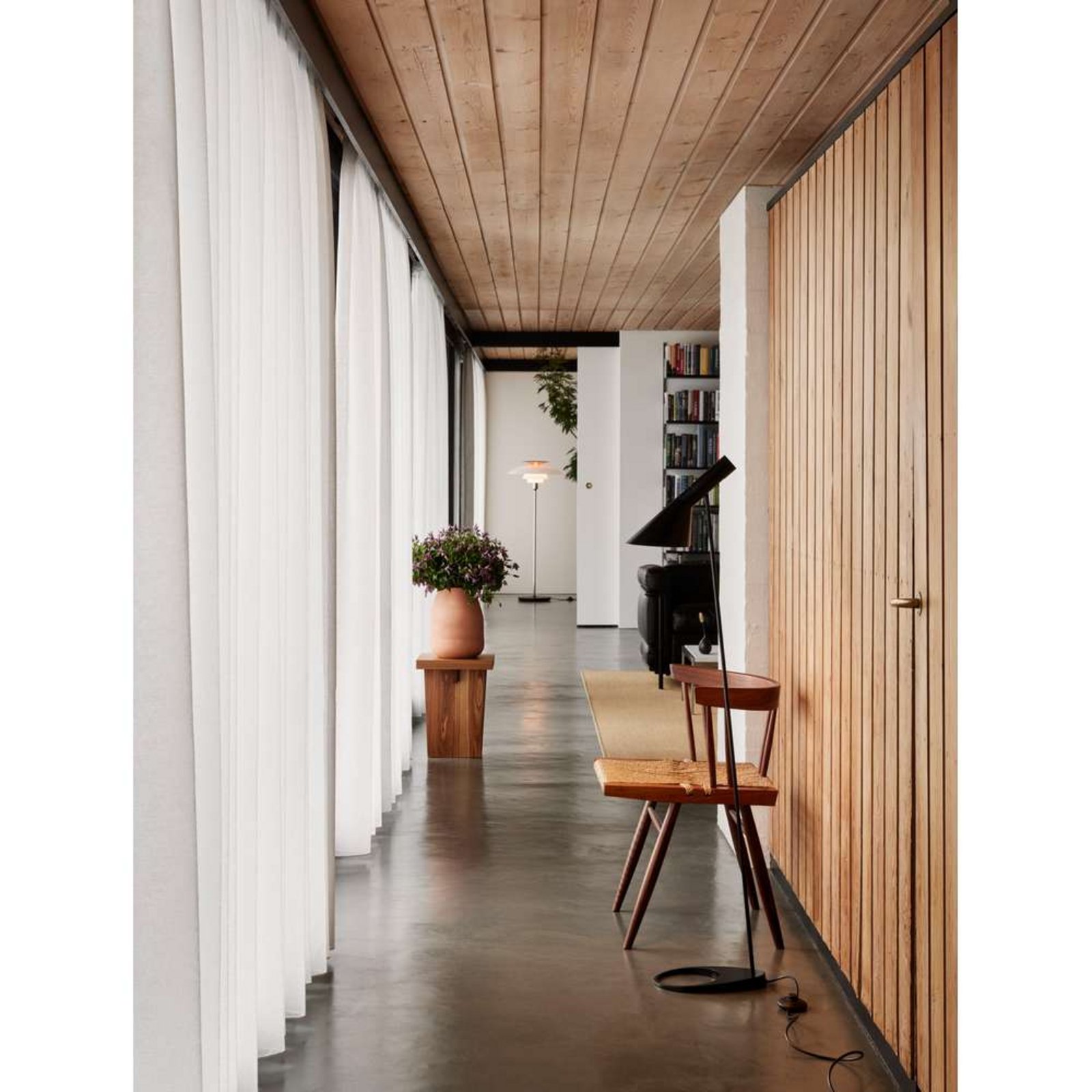 Louis Poulsen AJ - Φωτιστικό δαπέδου, μαύρο