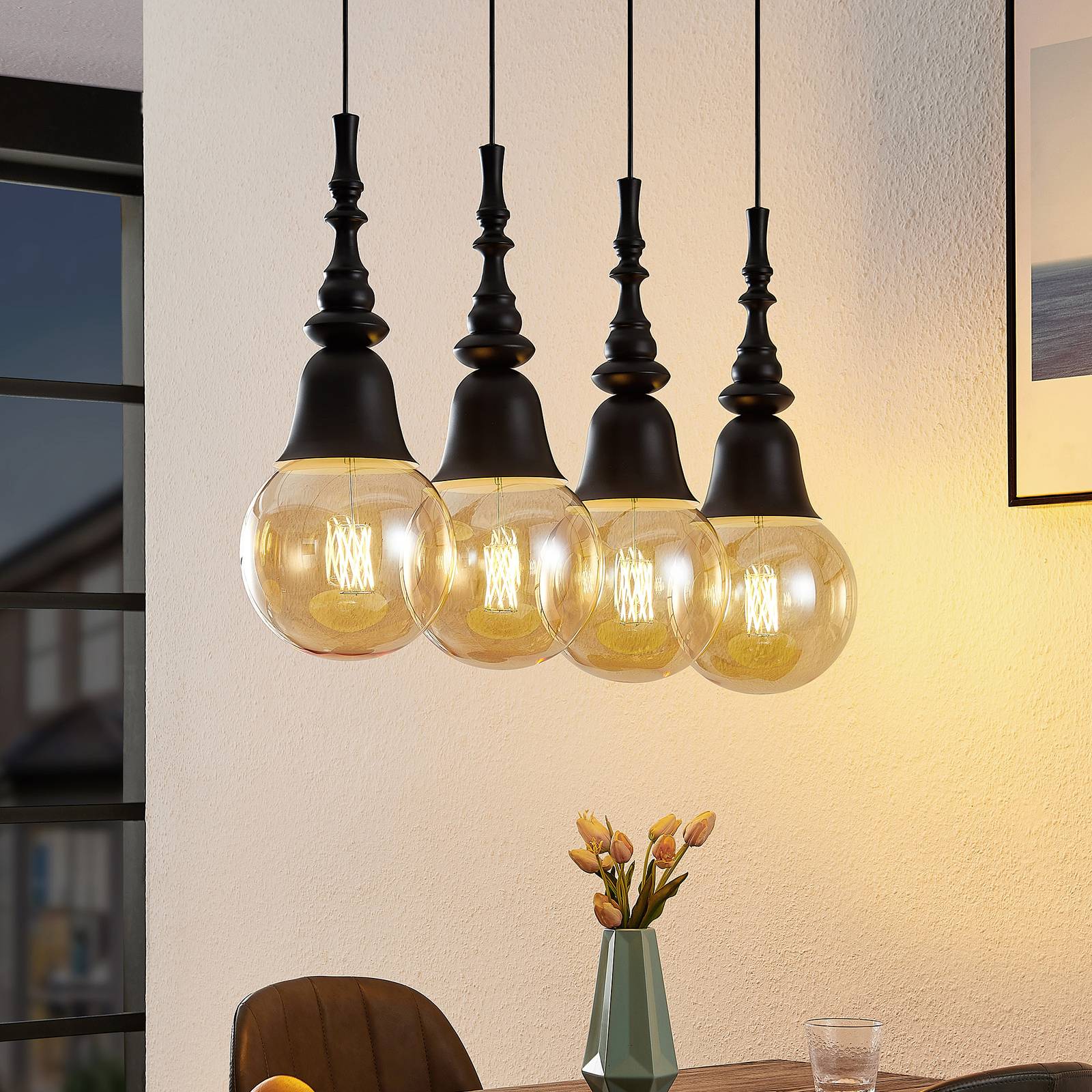 Lucande Gesja hanglamp, 4-lamps, lang, zwart