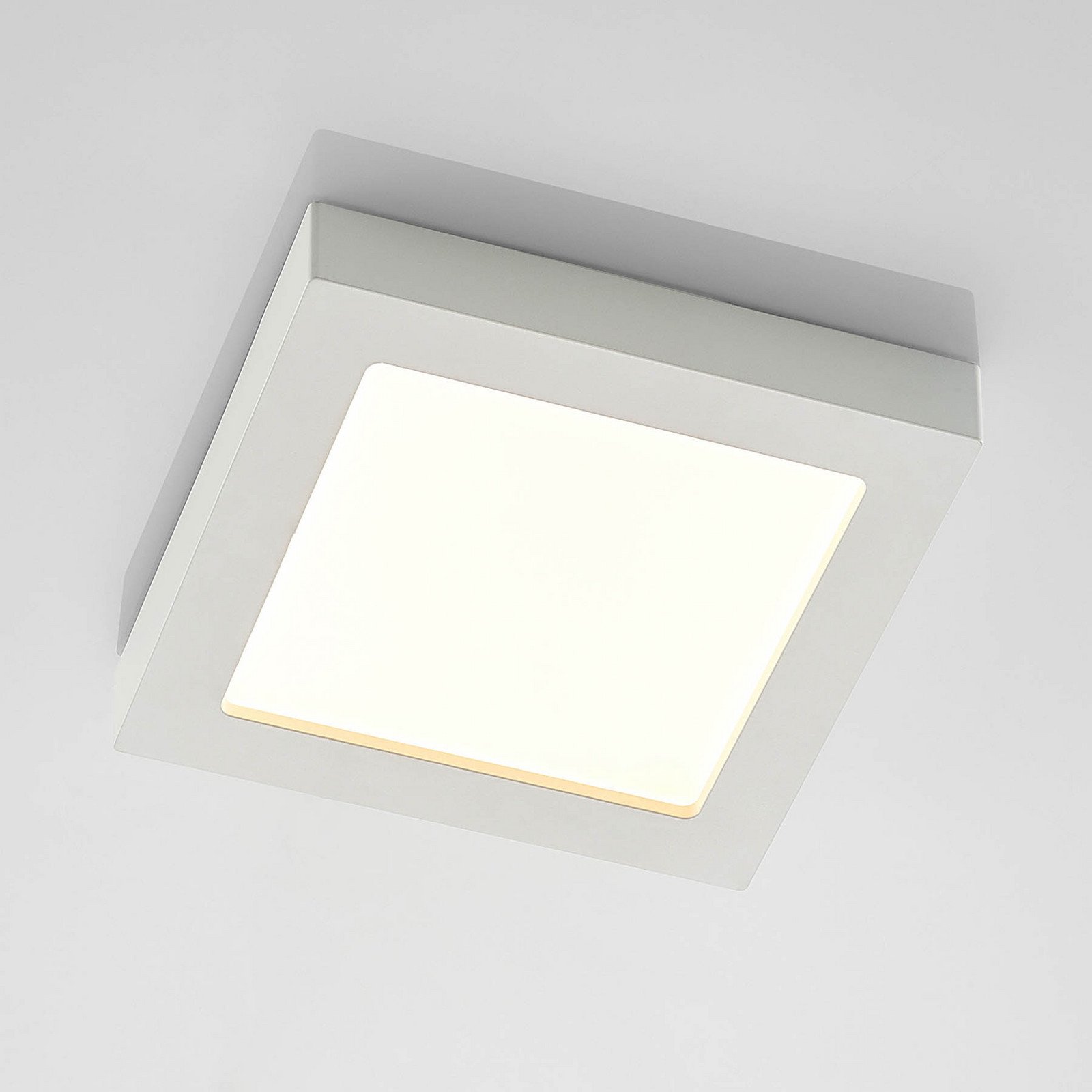 Plafonieră cu LED Prios Alette alb 227 cm 18 W reglabilă - Baie - modern - Metal