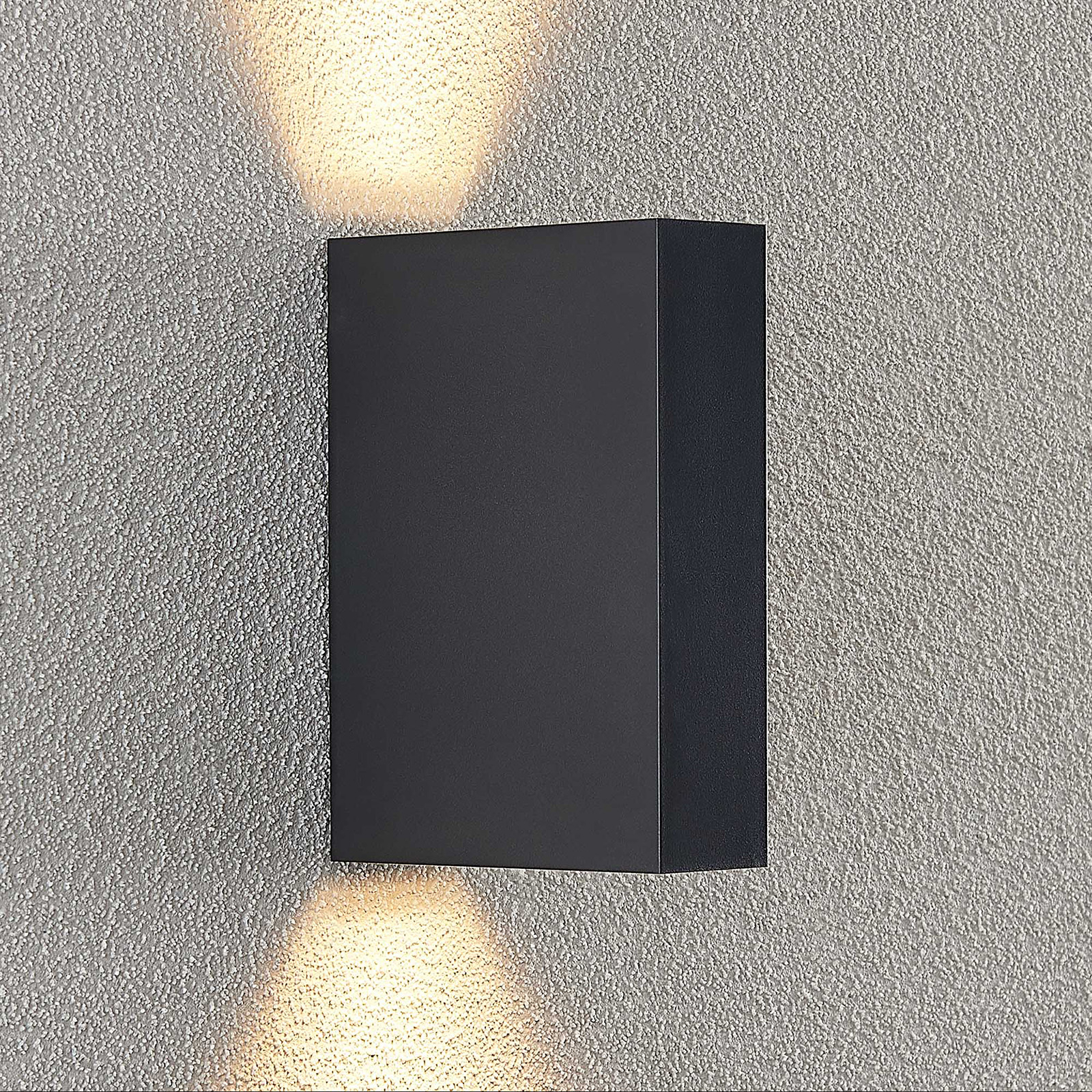 Lindby Ugar utendørs LED-vegglampe, 4,8 cm up/down