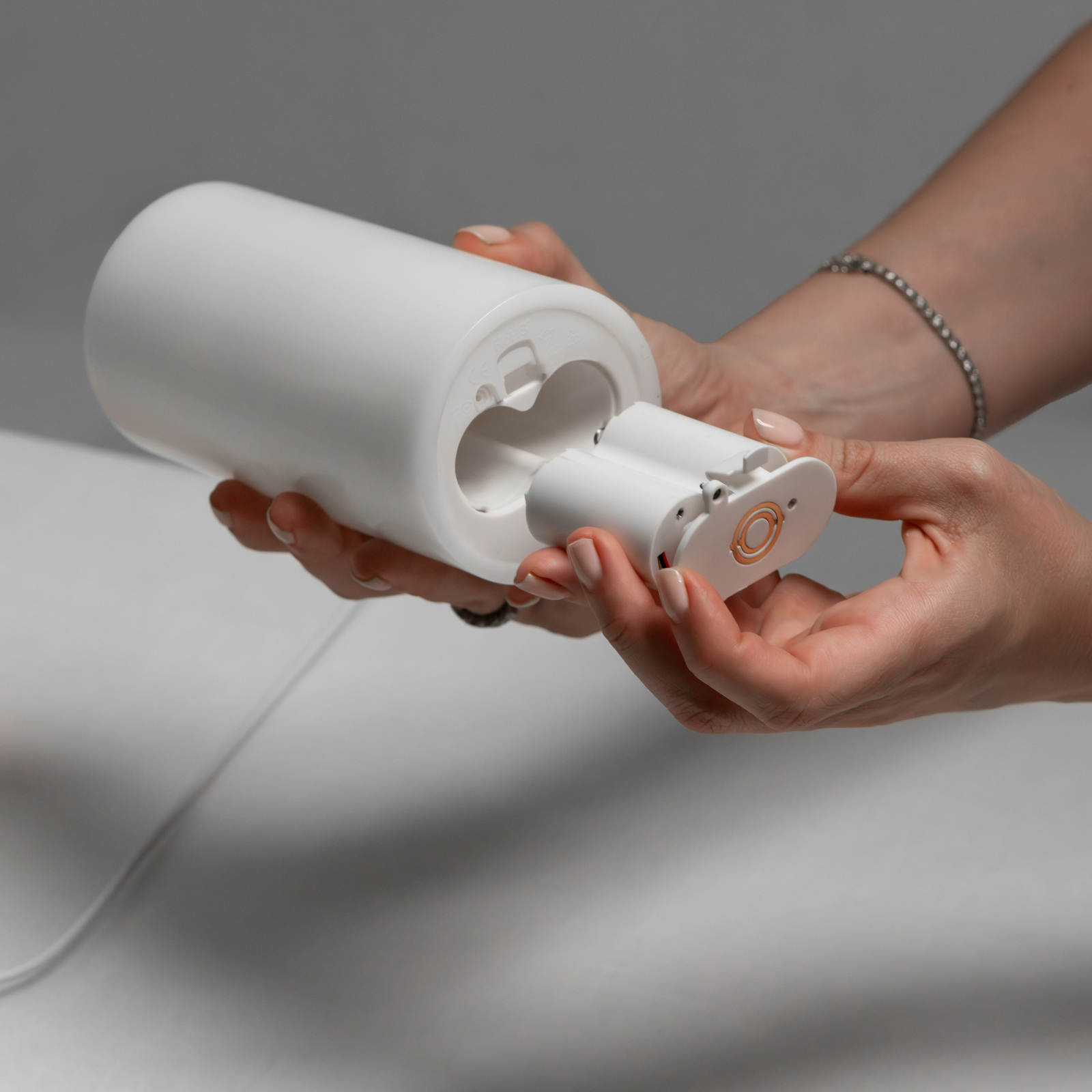 Oplaadbare accu voor kaarsen C-batterijen - Uyuni Lighting