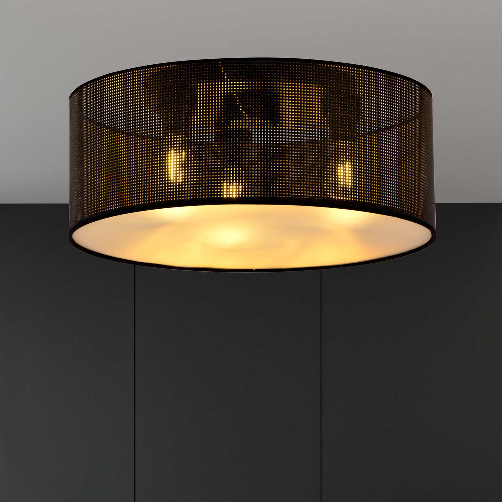 Aston ceiling lamp, Ø 50 cm, black/gold