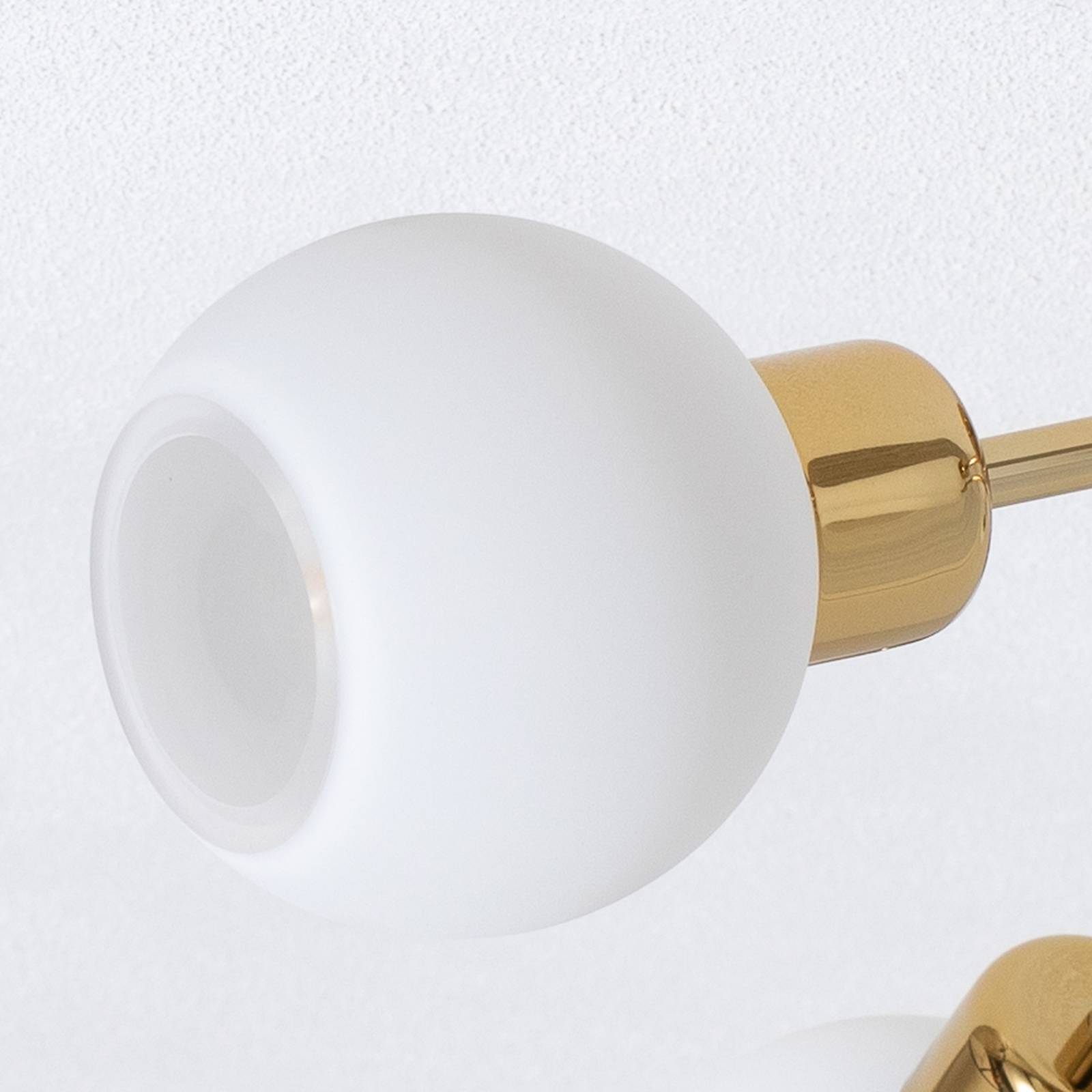 Lampa sufitowa Marlo, kolor mosiądz, szkło opalowe, 6-punktowa
