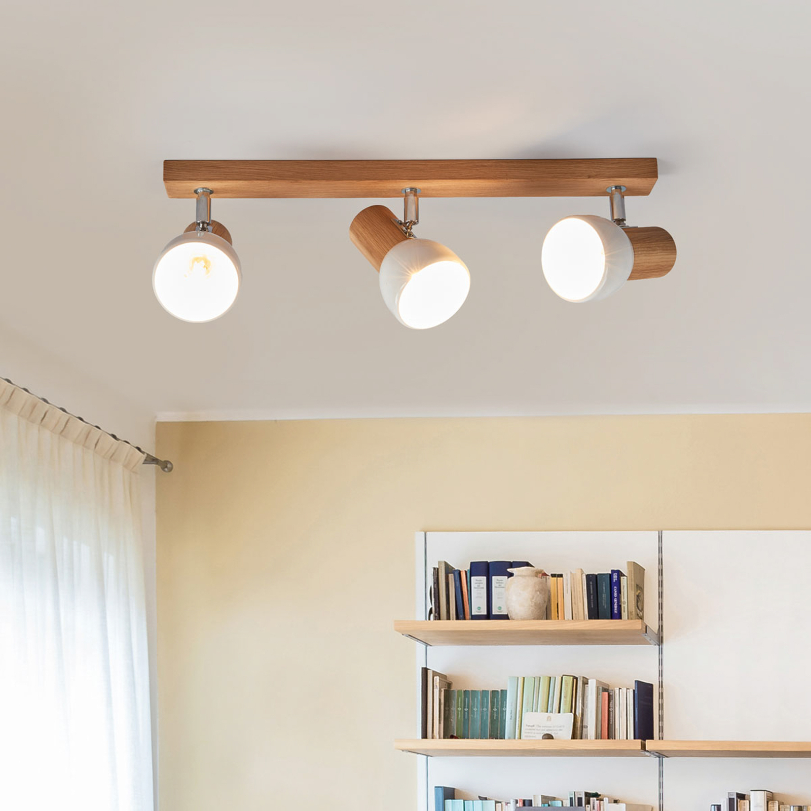 Svenda three-bulb wooden ceiling lamp