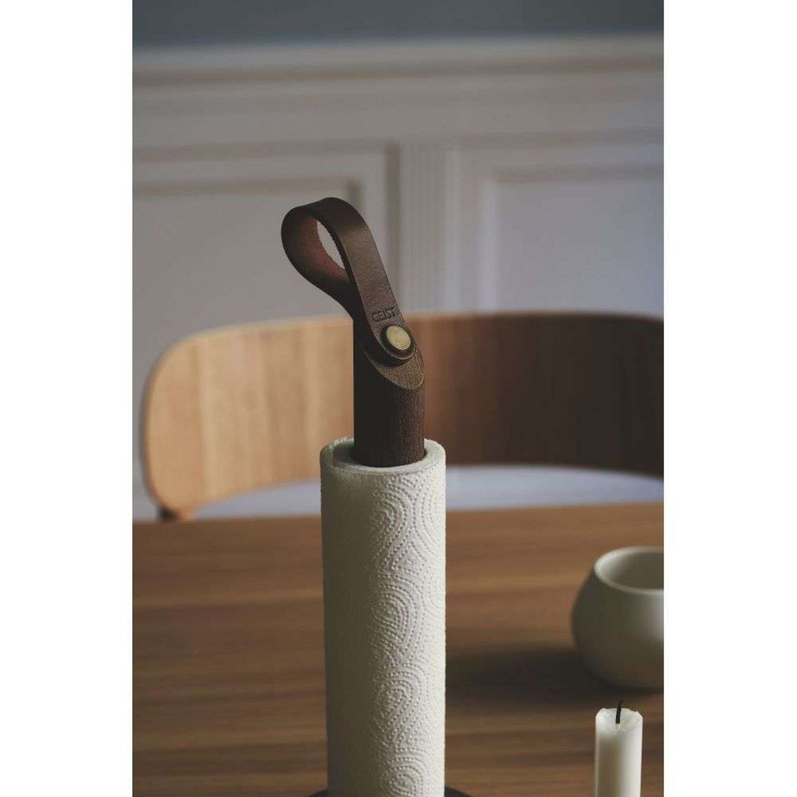 Grab Kitchen Roll Holder Fum Stejar - GEJST